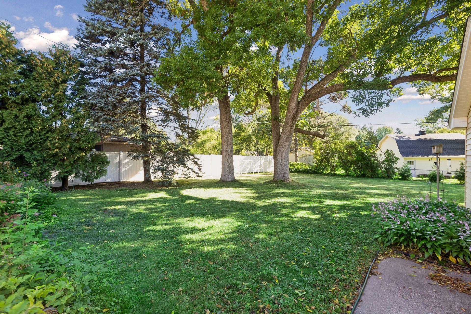 View of Residential at 450 Ranchview Lane, Plymouth MN 55447, Plymouth (38 of 41) - Mike Wilen | Minnesota Team Real Estate