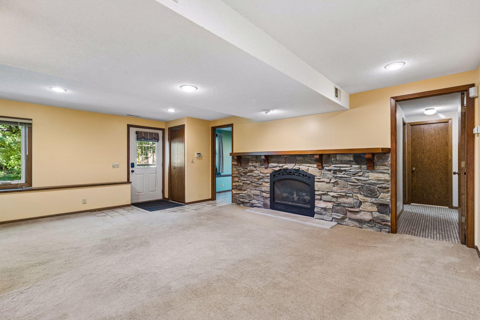 View of Residential at 450 Ranchview Lane, Plymouth MN 55447, Plymouth (25 of 41) - Mike Wilen | Minnesota Team Real Estate