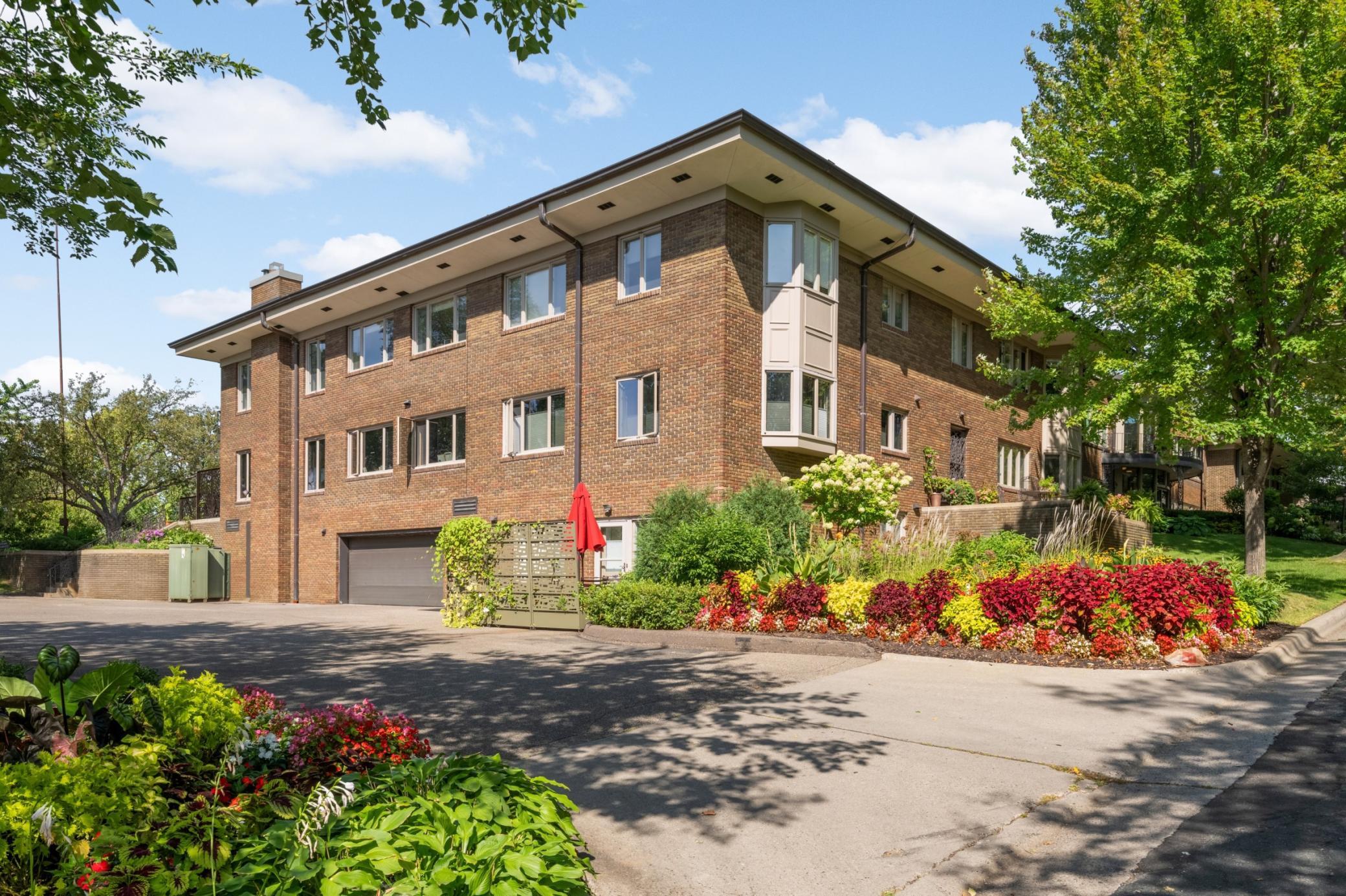 View of Residential at 3540 James Avenue #106, Minneapolis MN 55408, Minneapolis (26 of 44) - Mike Wilen | Minnesota Team Real Estate