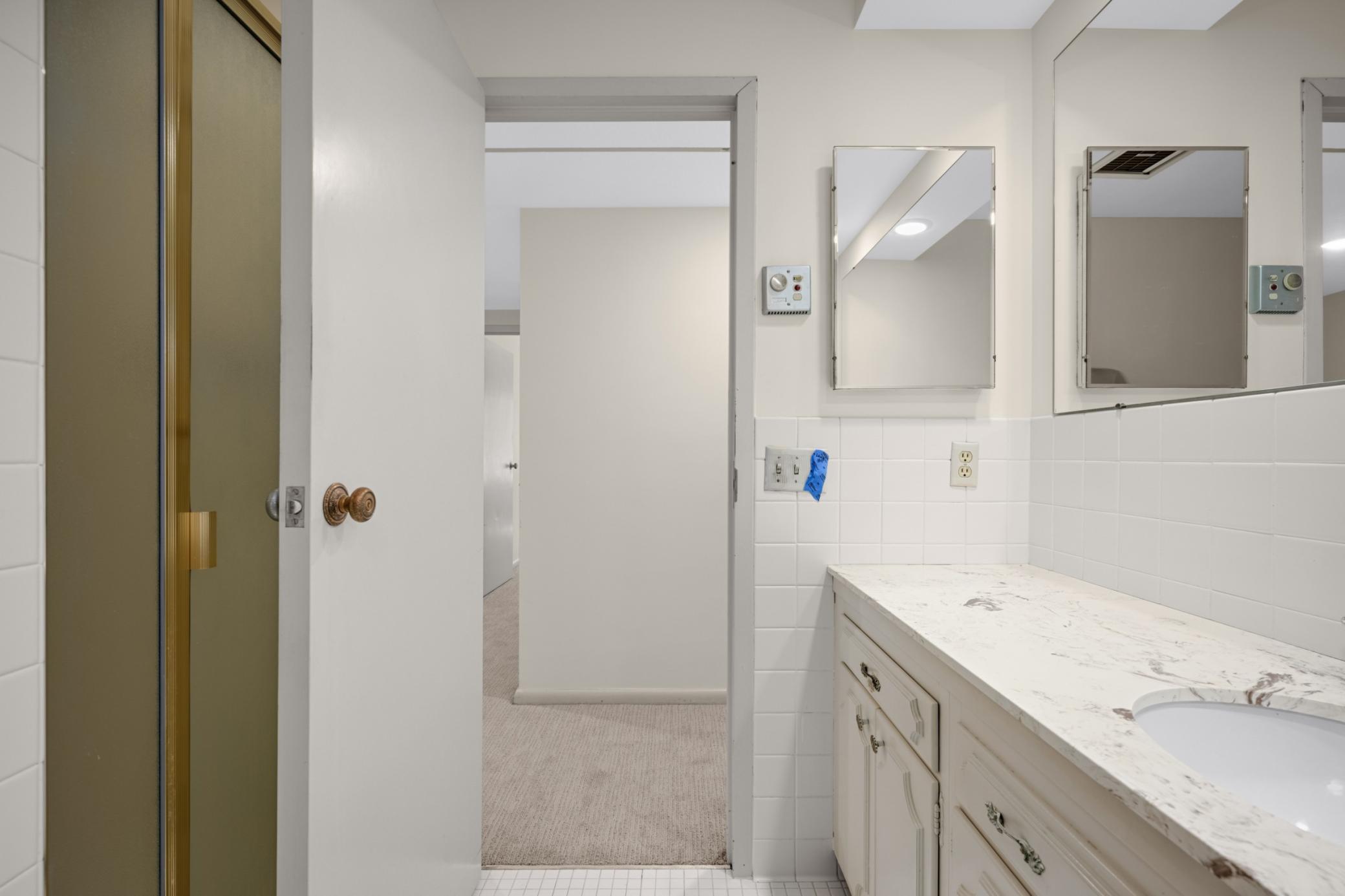 View of Residential at 3540 James Avenue #106, Minneapolis MN 55408, Minneapolis (25 of 44) - Mike Wilen | Minnesota Team Real Estate
