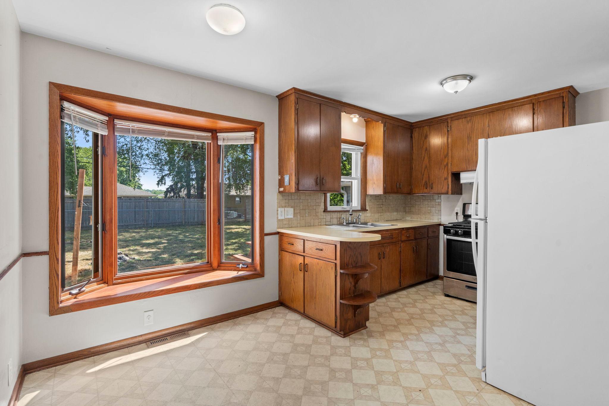View of Residential at 6301 5th Avenue, Richfield MN 55423, Richfield (5 of 27) - Mike Wilen | Minnesota Team Real Estate