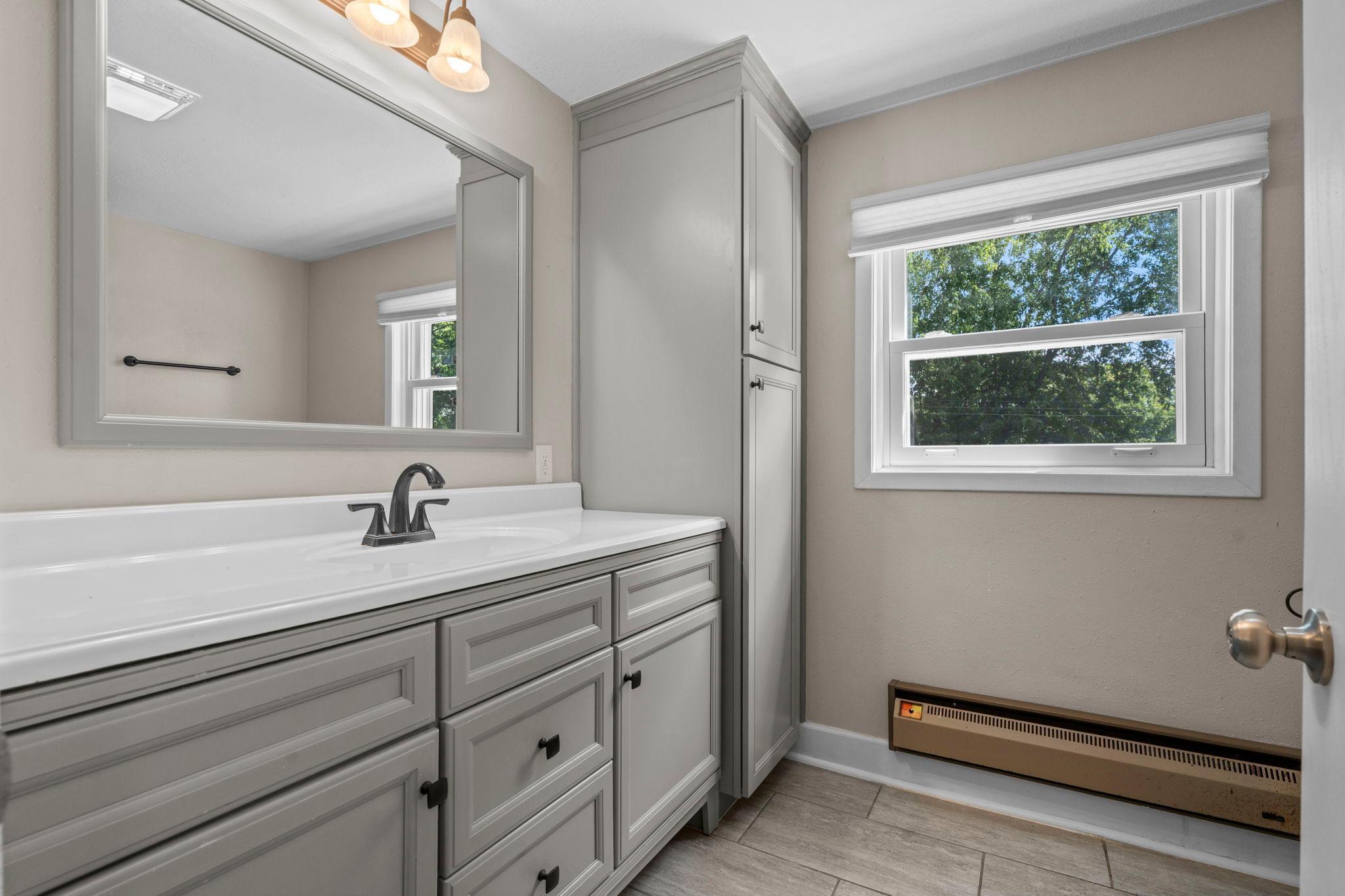View of Residential at 6301 5th Avenue, Richfield MN 55423, Richfield (15 of 27) - Mike Wilen | Minnesota Team Real Estate