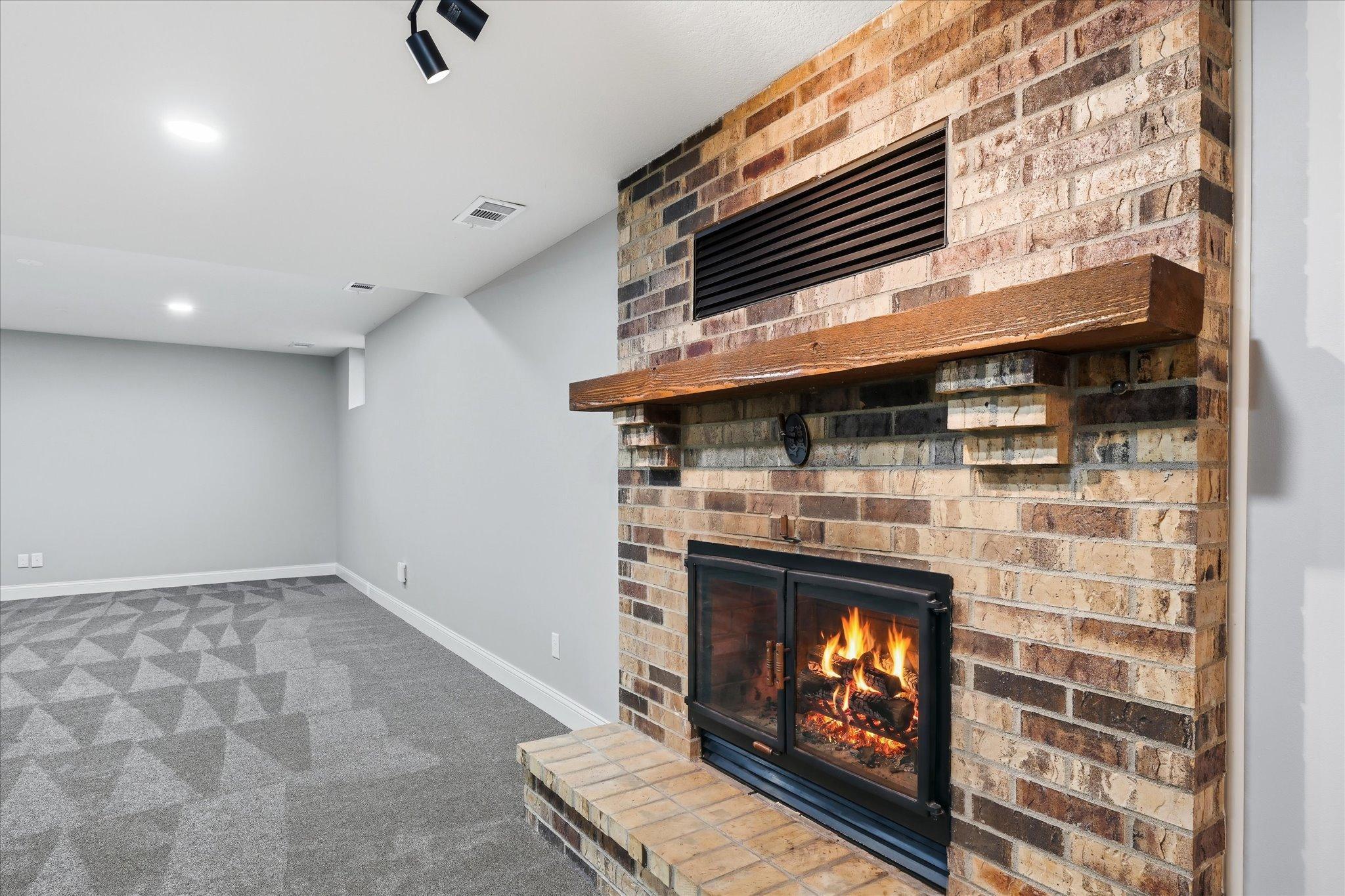View of Residential at 1592 Sherwood Court, Eagan MN 55122, Eagan (46 of 66) - Mike Wilen | Minnesota Team Real Estate