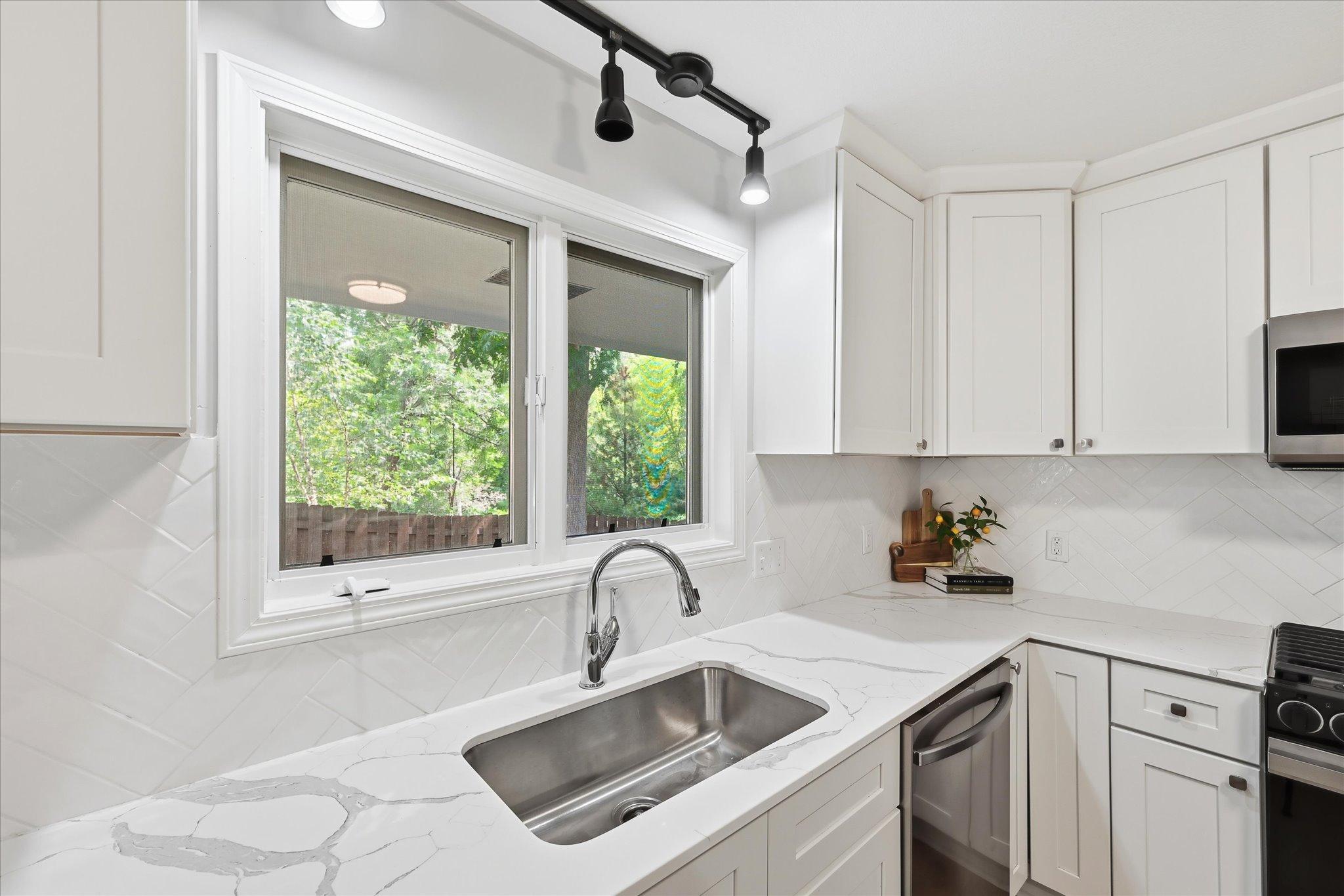 View of Residential at 1592 Sherwood Court, Eagan MN 55122, Eagan (16 of 66) - Mike Wilen | Minnesota Team Real Estate