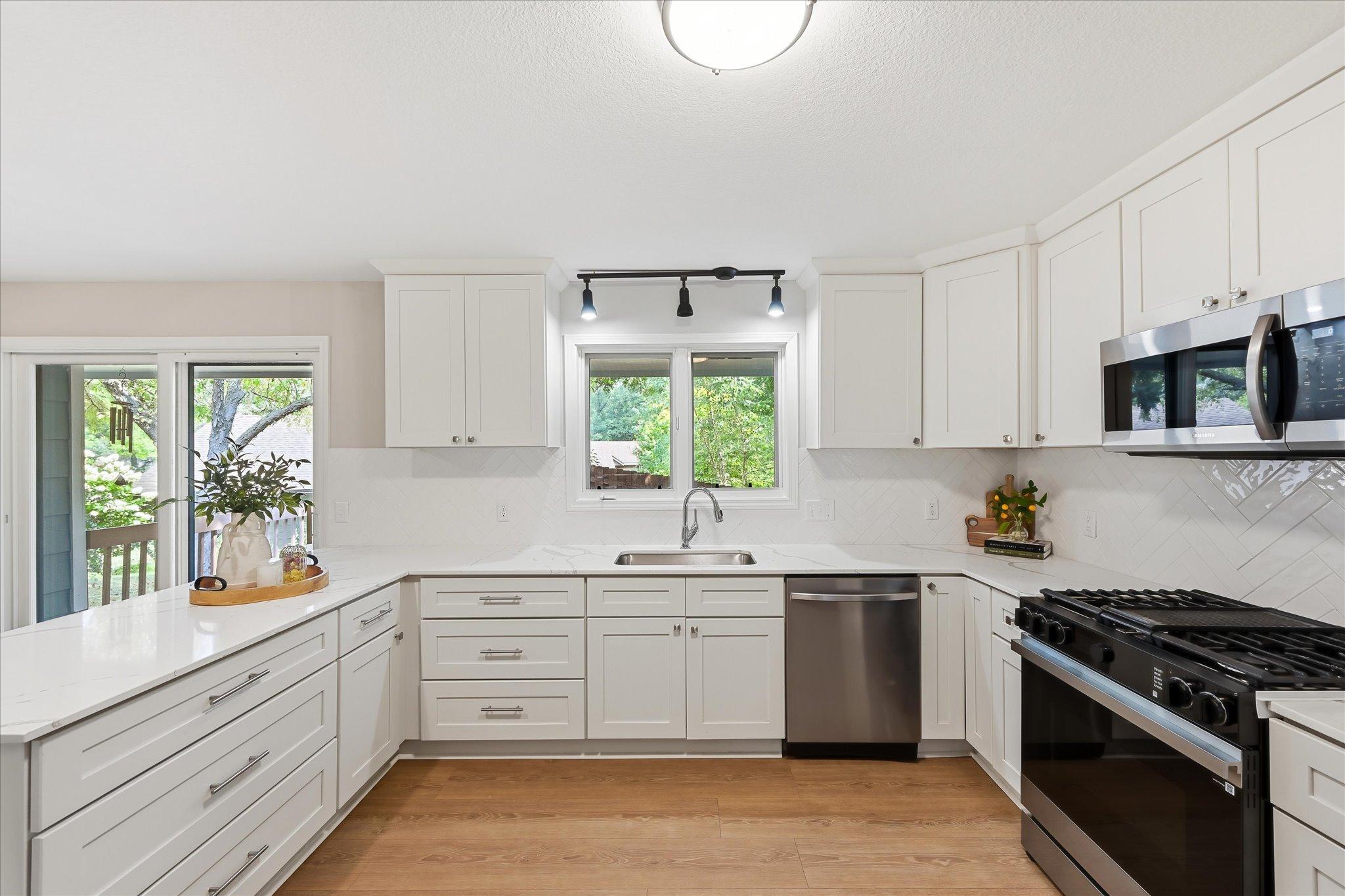 View of Residential at 1592 Sherwood Court, Eagan MN 55122, Eagan (13 of 66) - Mike Wilen | Minnesota Team Real Estate