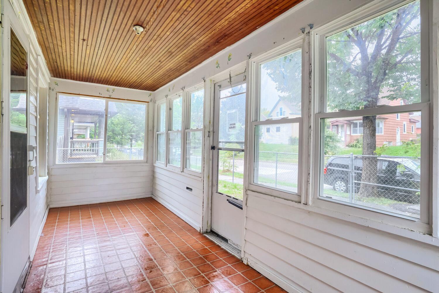 View of Residential at 3102 Morgan Avenue, Minneapolis MN 55411, Minneapolis (7 of 10) - Mike Wilen | Minnesota Team Real Estate