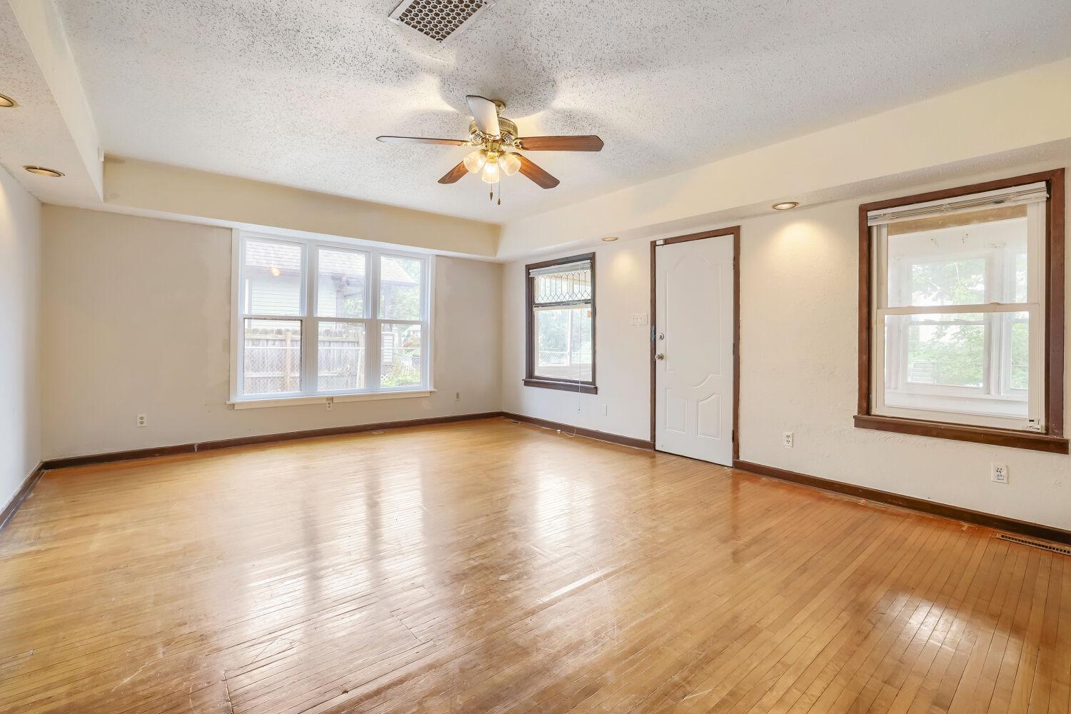View of Residential at 3102 Morgan Avenue, Minneapolis MN 55411, Minneapolis (2 of 10) - Mike Wilen | Minnesota Team Real Estate