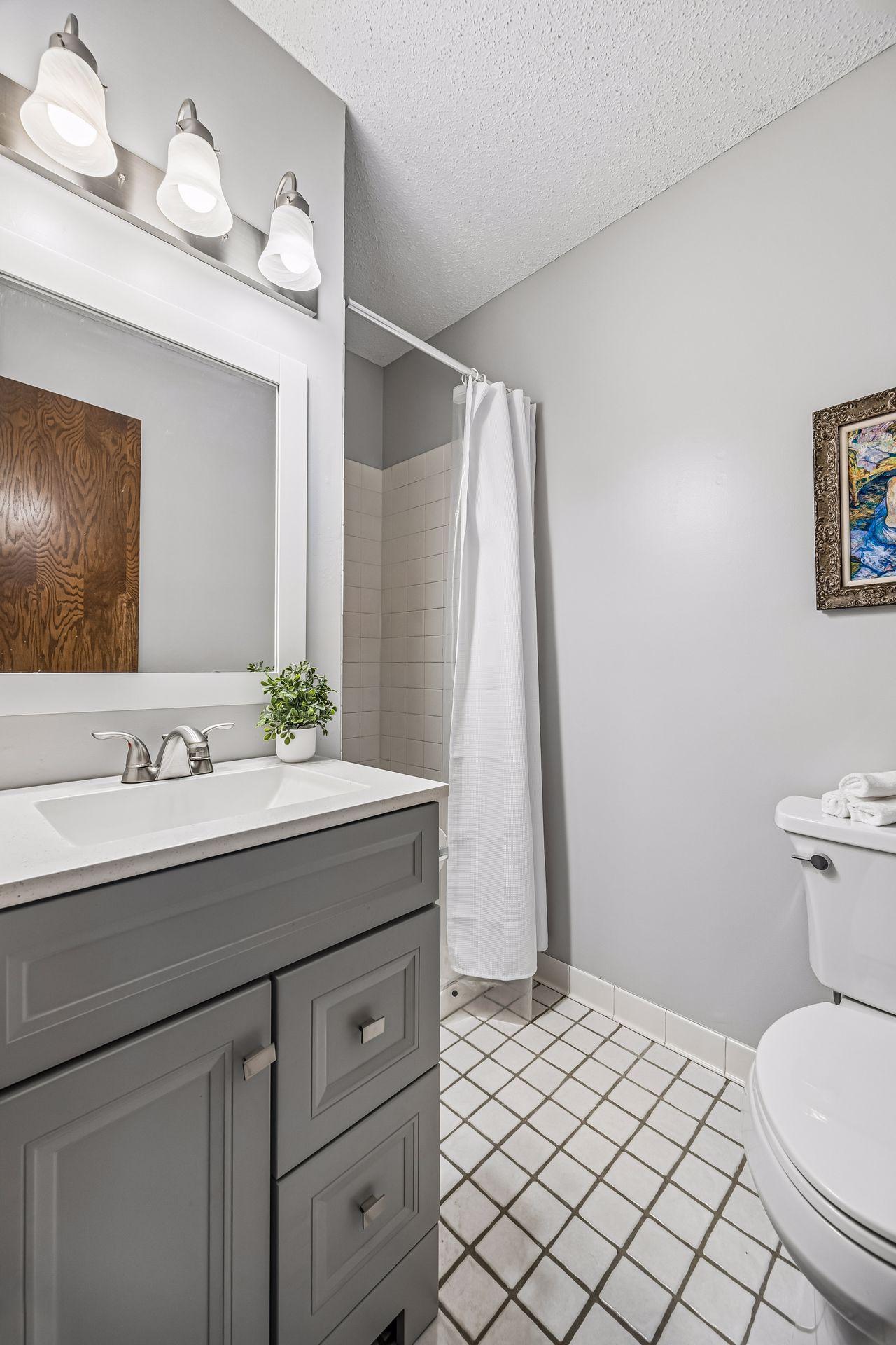 View of Residential at 5225 Beachside Drive, Minnetonka MN 55343, Minnetonka (23 of 46) - Mike Wilen | Minnesota Team Real Estate