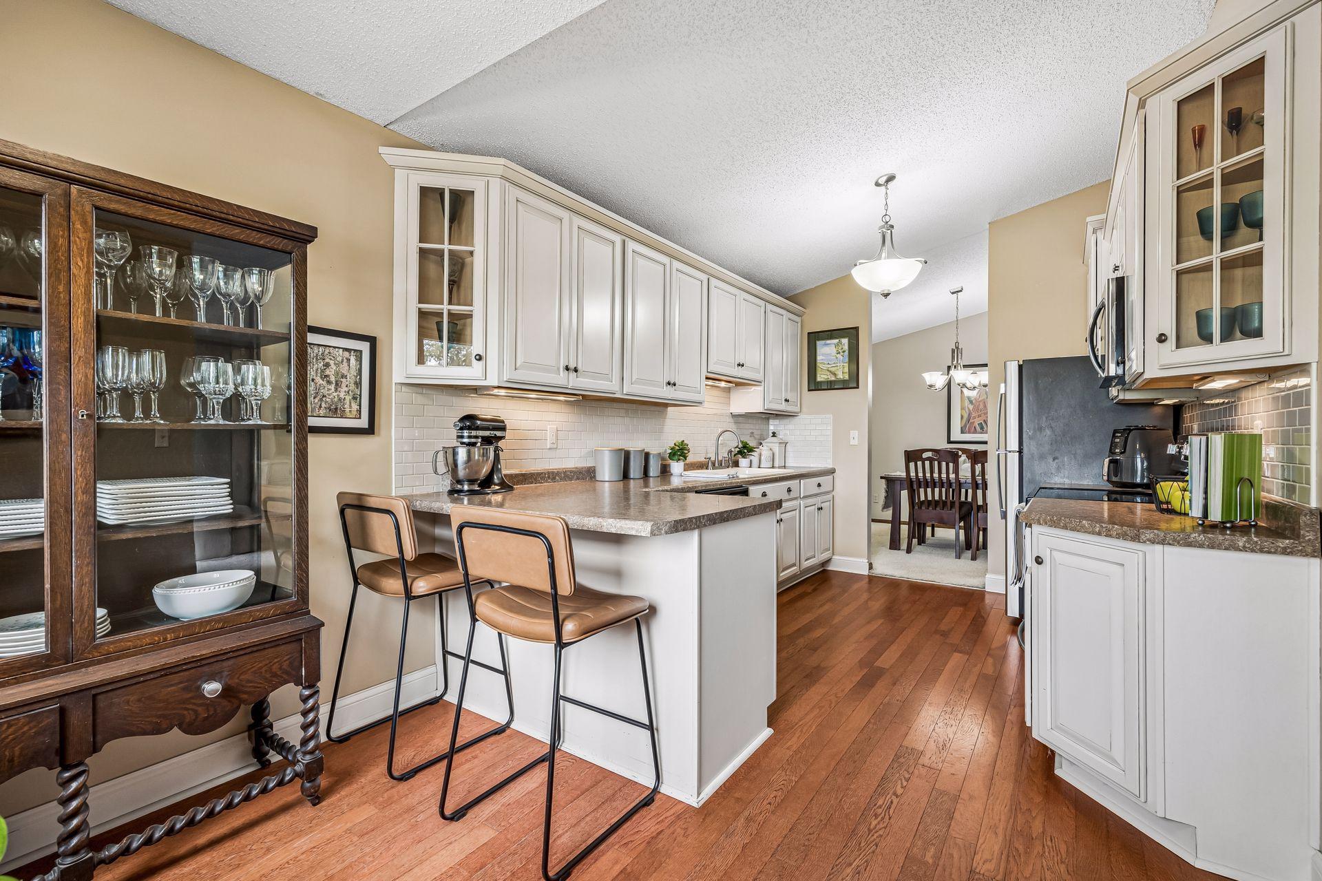 View of Residential at 5225 Beachside Drive, Minnetonka MN 55343, Minnetonka (14 of 46) - Mike Wilen | Minnesota Team Real Estate