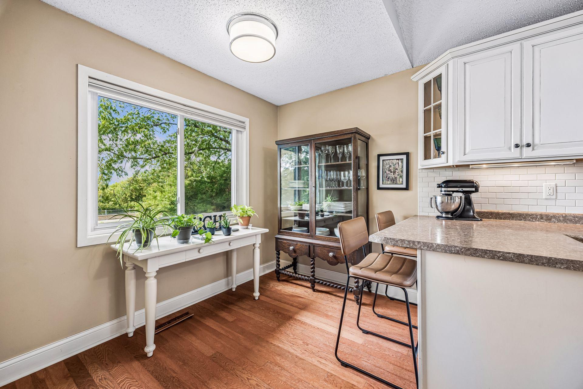 View of Residential at 5225 Beachside Drive, Minnetonka MN 55343, Minnetonka (13 of 46) - Mike Wilen | Minnesota Team Real Estate