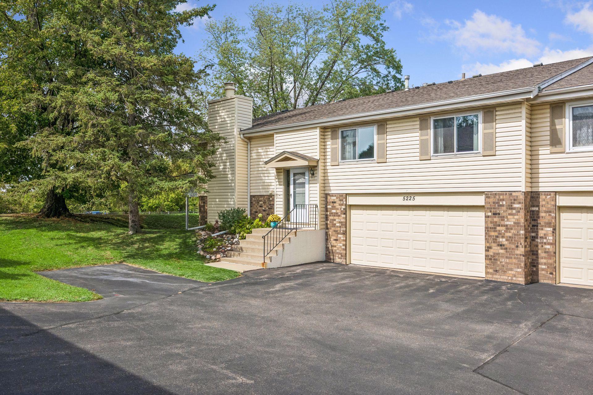 View of Residential at 5225 Beachside Drive, Minnetonka MN 55343, Minnetonka (2 of 46) - Mike Wilen | Minnesota Team Real Estate