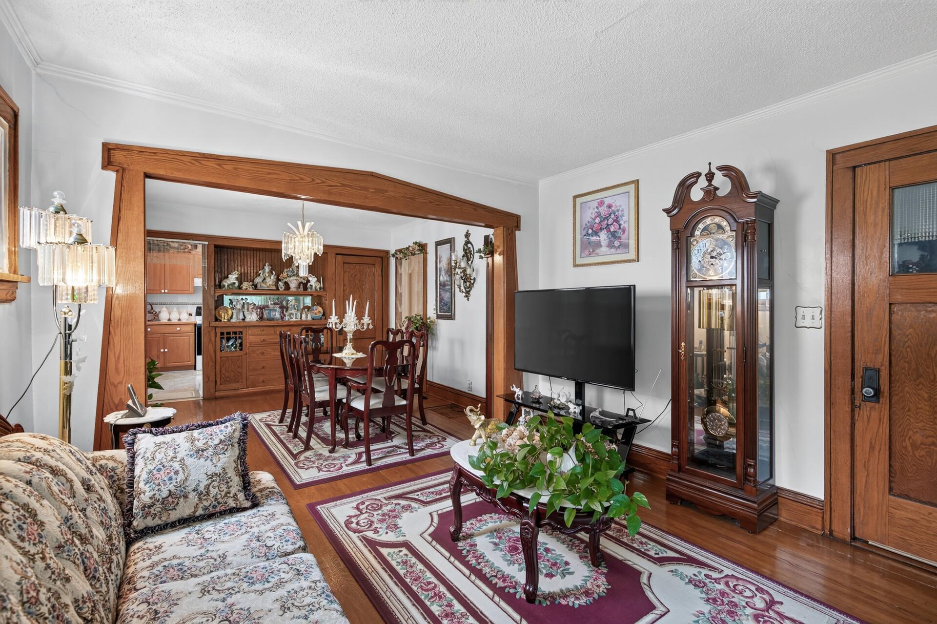 View of Residential at 4224 Stevens Avenue, Minneapolis MN 55409, Minneapolis (4 of 26) - Mike Wilen | Minnesota Team Real Estate