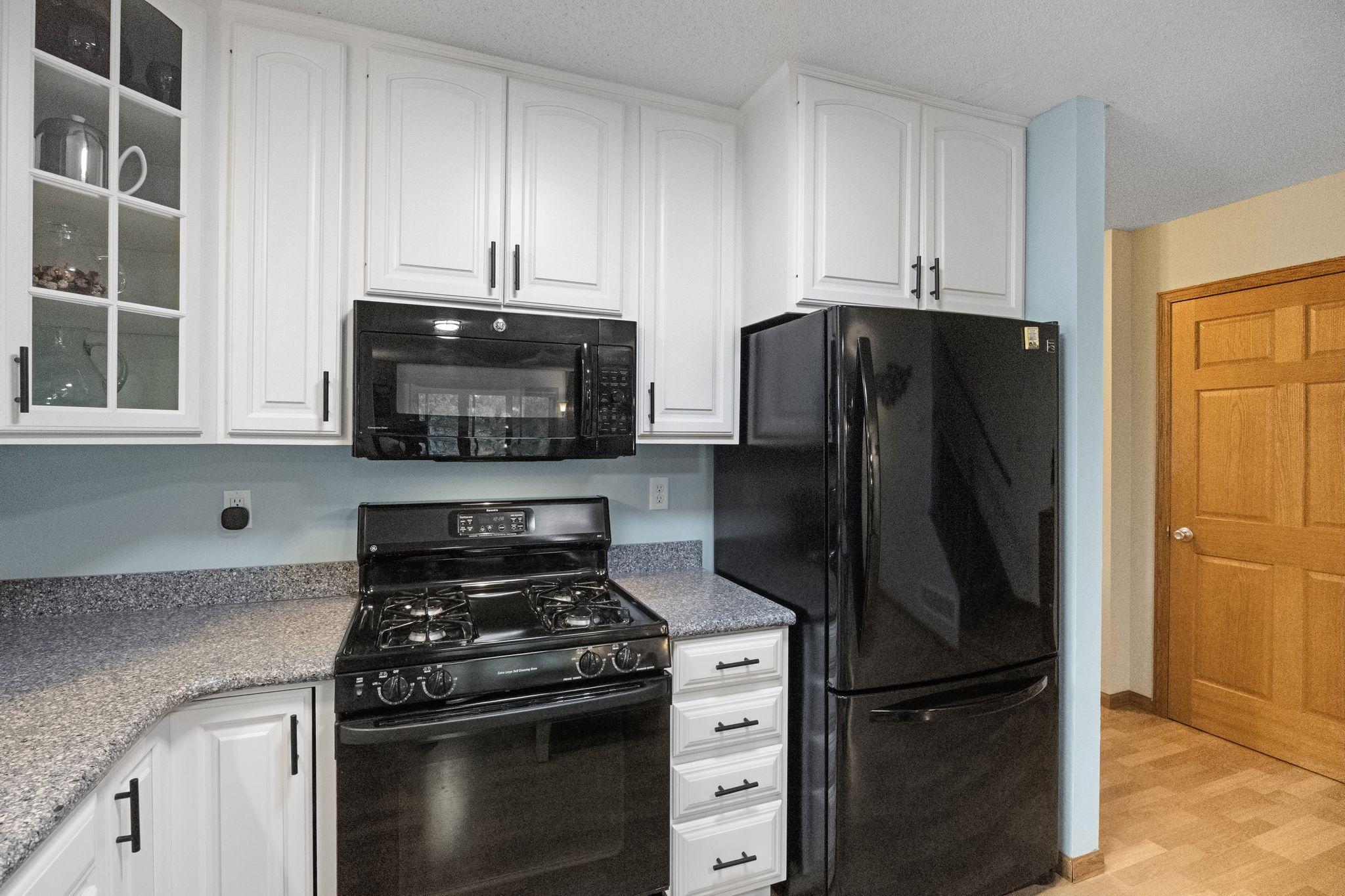 View of Residential at 1880 Shady Beach Avenue, Roseville MN 55113, Roseville (7 of 33) - Mike Wilen | Minnesota Team Real Estate
