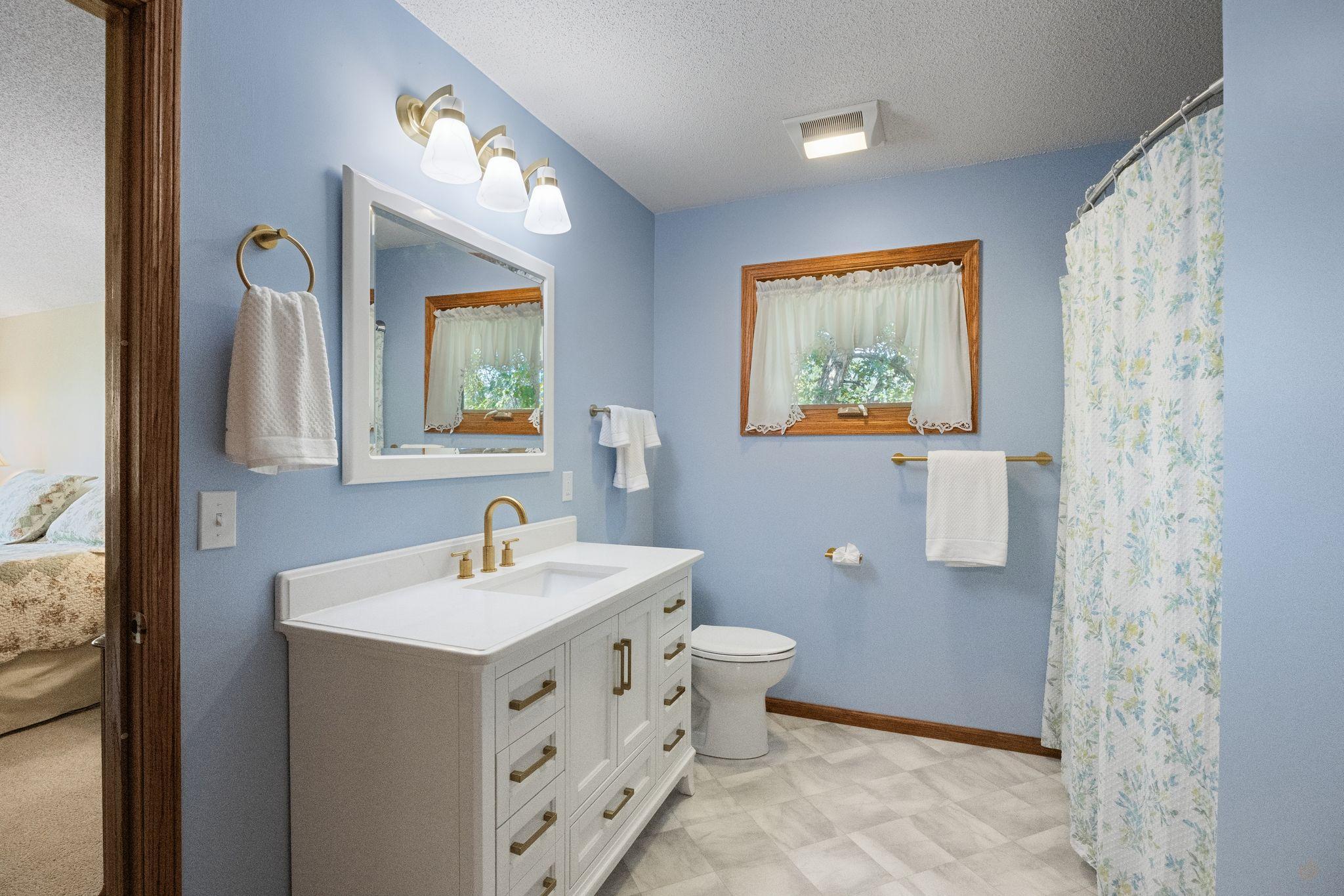 View of Residential at 1880 Shady Beach Avenue, Roseville MN 55113, Roseville (17 of 33) - Mike Wilen | Minnesota Team Real Estate