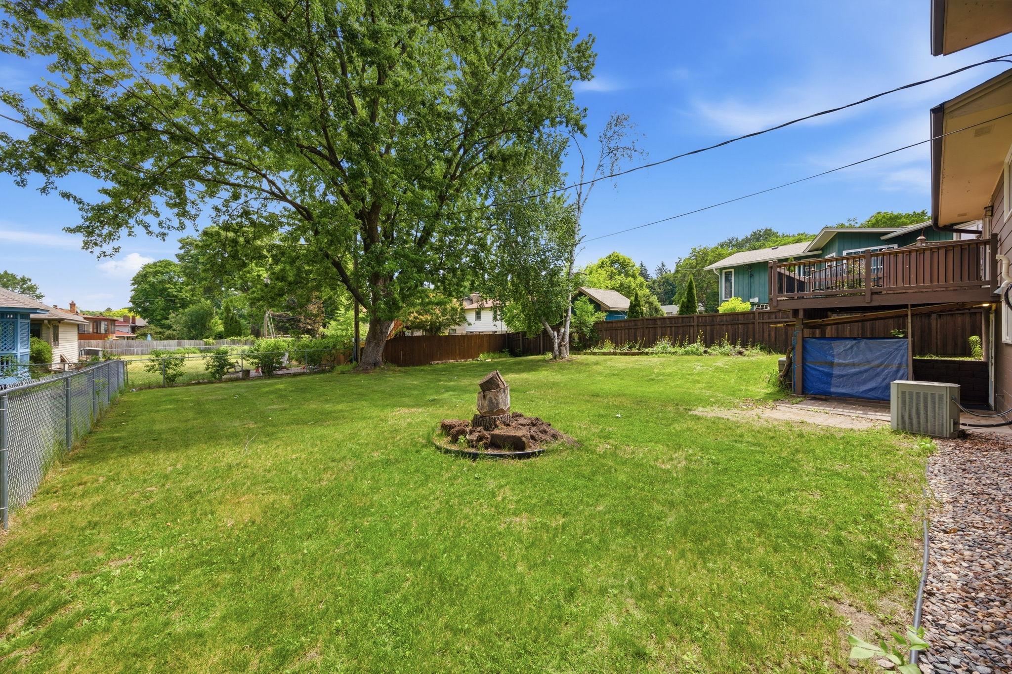 View of Residential at 48 Winthrop Street, Saint Paul MN 55119, Saint Paul (23 of 25) - Mike Wilen | Minnesota Team Real Estate