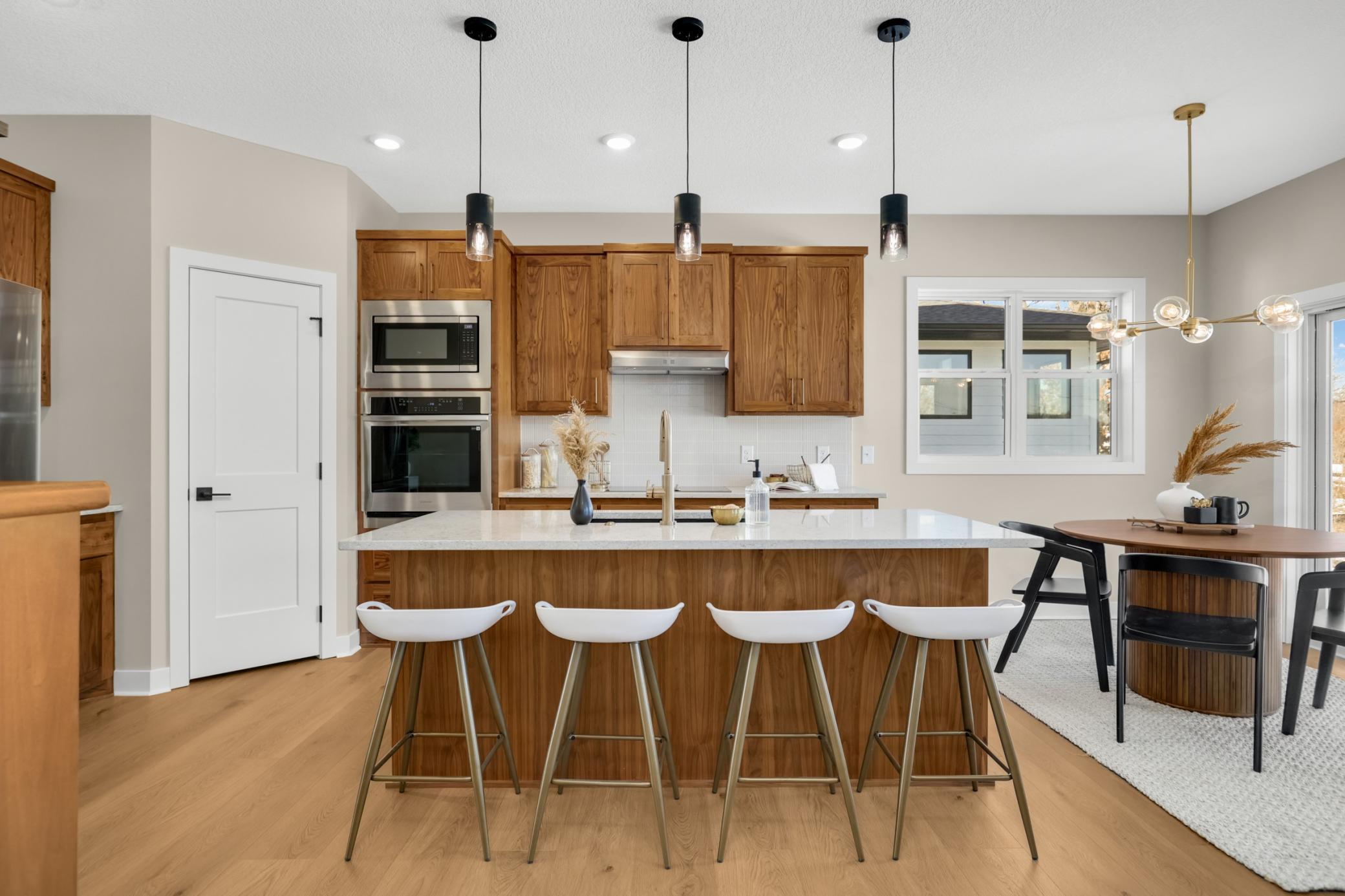 View of Residential at 2164 Eustis, Roseville MN 55113, Roseville (12 of 52) - Mike Wilen | Minnesota Team Real Estate