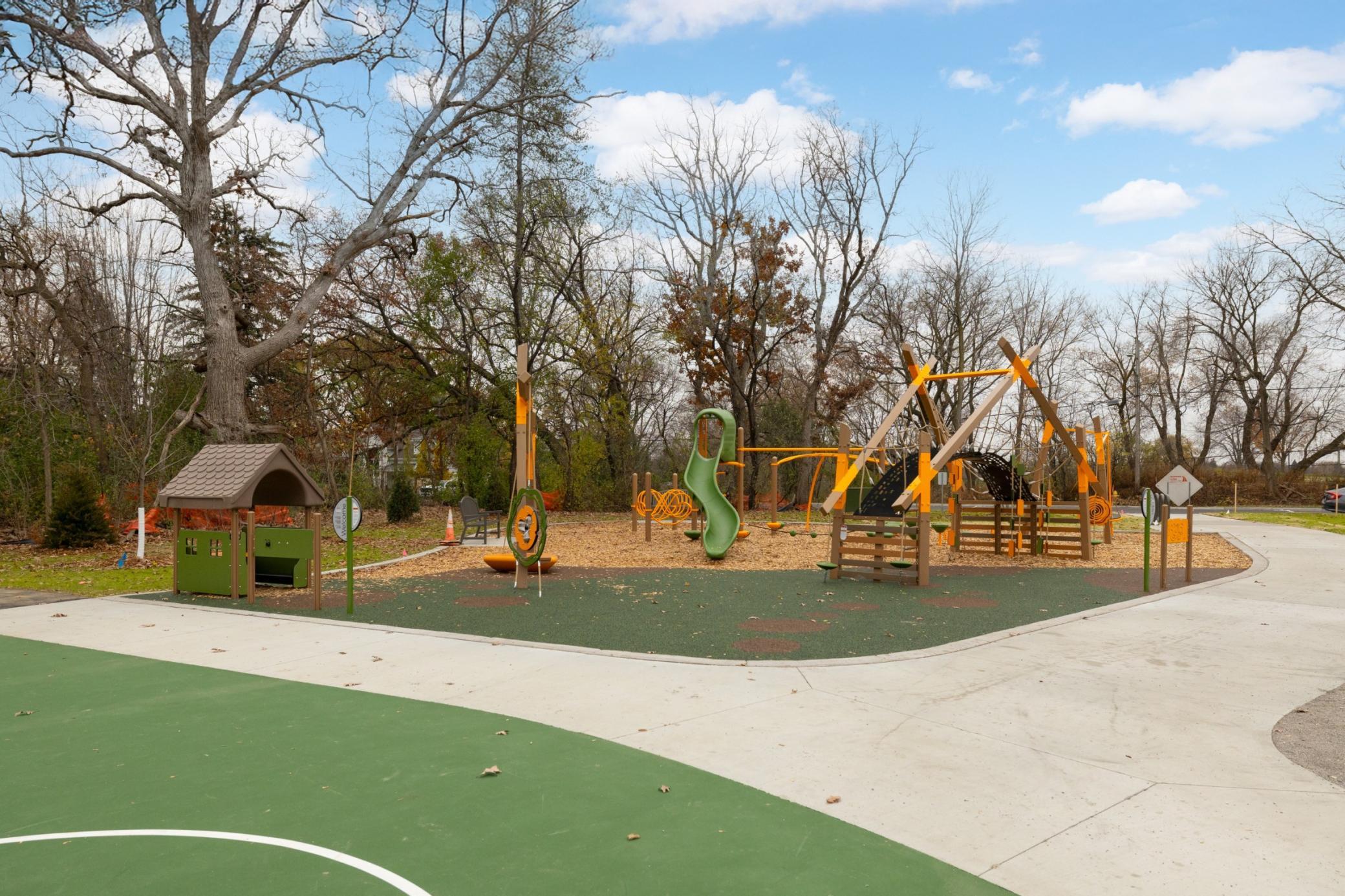 View of Residential at 2164 Eustis, Roseville MN 55113, Roseville (46 of 52) - Mike Wilen | Minnesota Team Real Estate