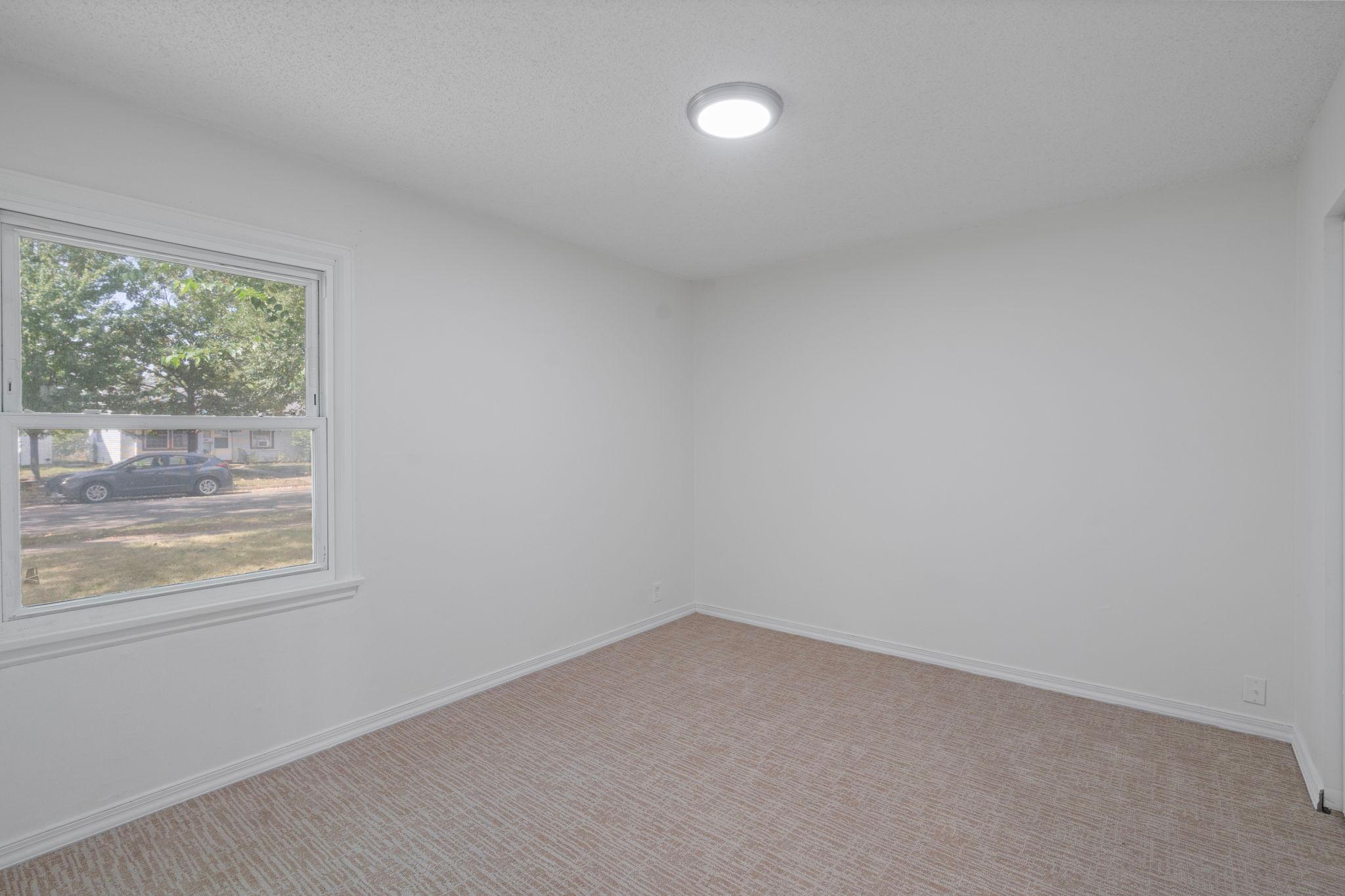 View of Residential at 5226 Girard Avenue, Minneapolis MN 55430, Minneapolis (21 of 26) - Mike Wilen | Minnesota Team Real Estate