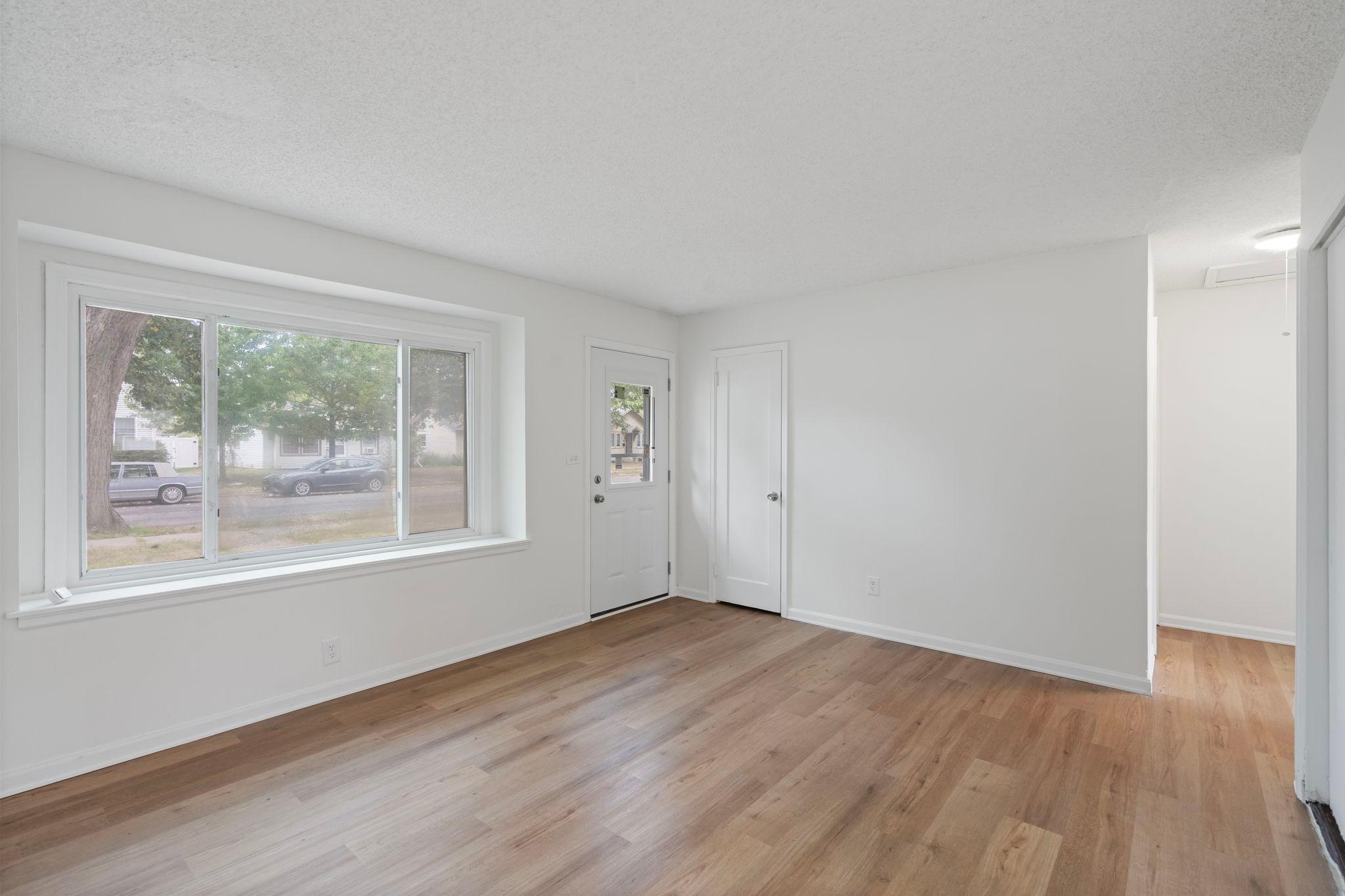 View of Residential at 5226 Girard Avenue, Minneapolis MN 55430, Minneapolis (10 of 26) - Mike Wilen | Minnesota Team Real Estate