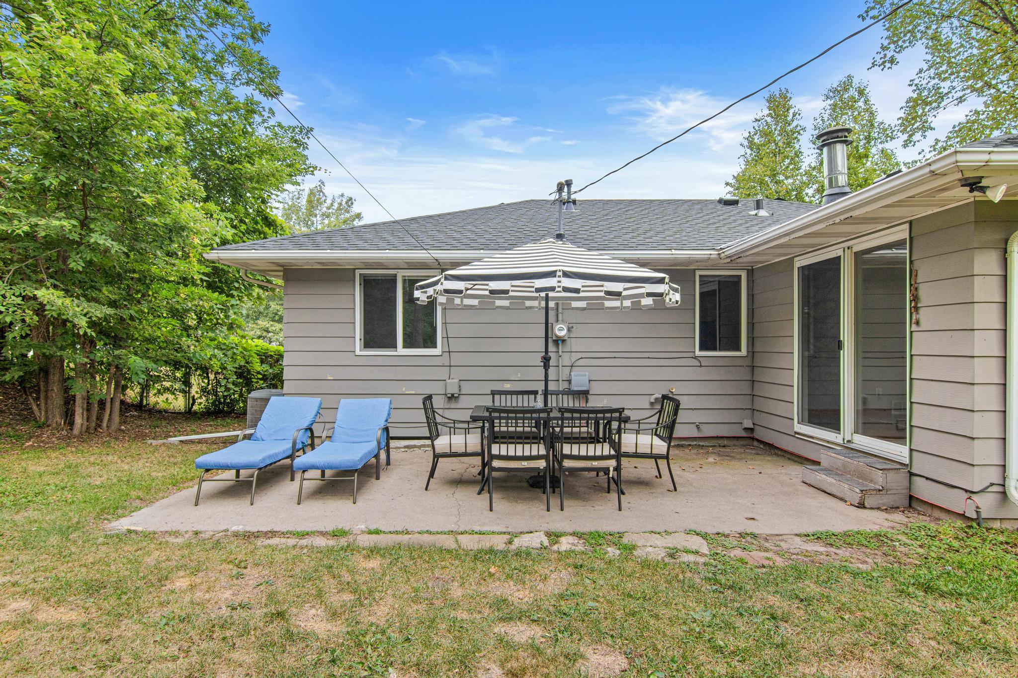 View of Residential at 678 Eldridge Avenue, Roseville MN 55113, Roseville (25 of 34) - Mike Wilen | Minnesota Team Real Estate