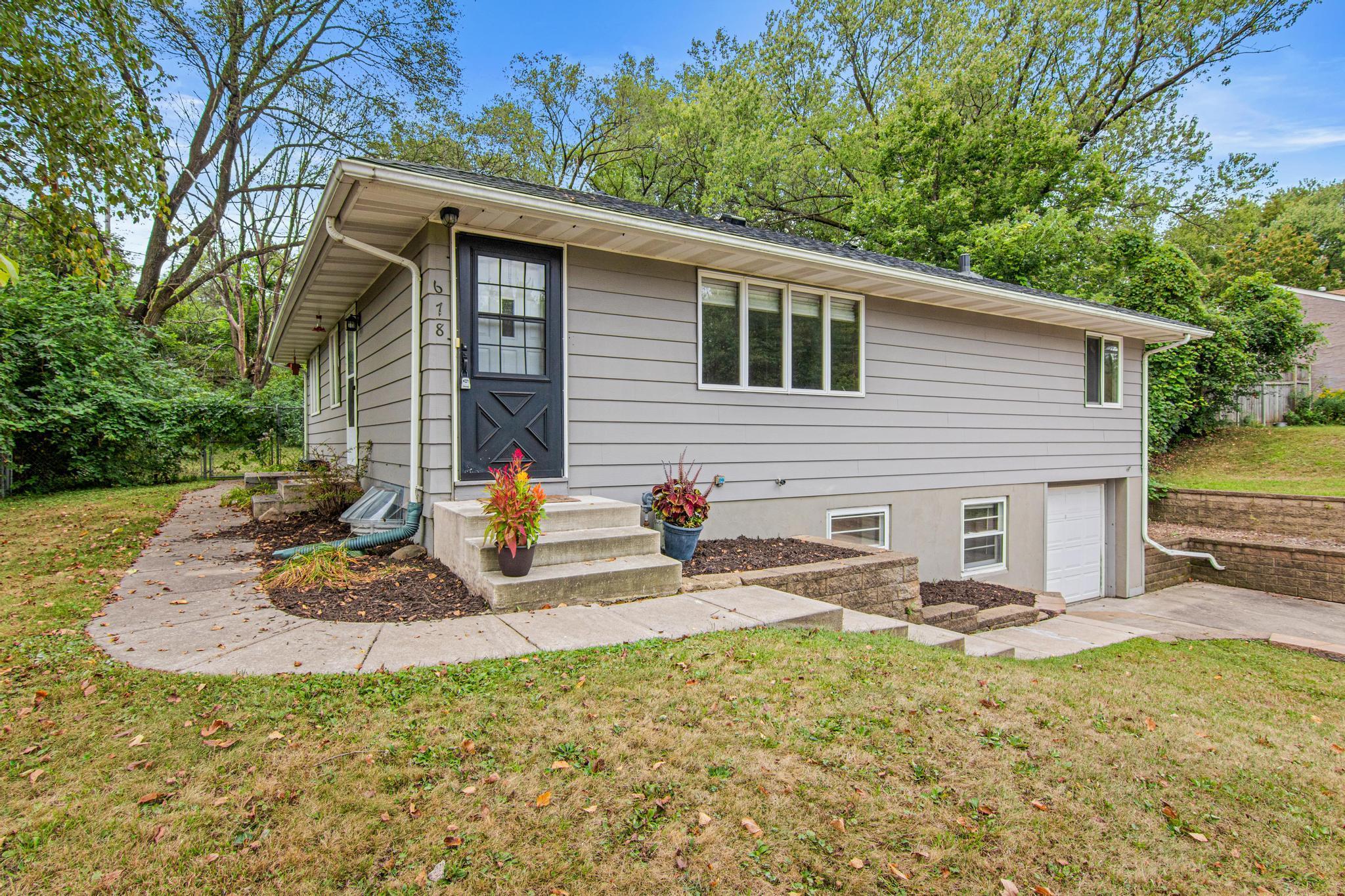 View of Residential at 678 Eldridge Avenue, Roseville MN 55113, Roseville (4 of 34) - Mike Wilen | Minnesota Team Real Estate