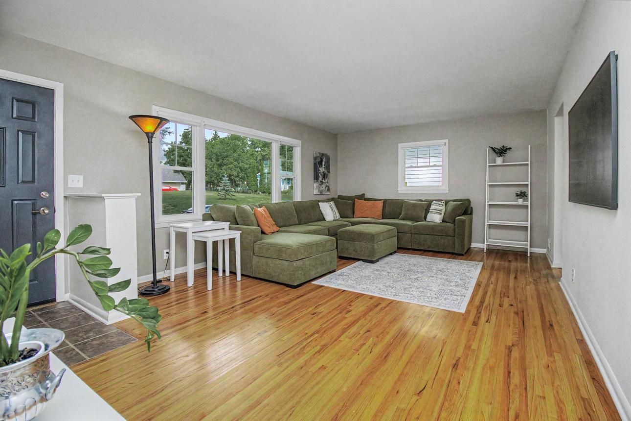 View of Residential at 1424 Rhode Island Avenue, Golden Valley MN 55427, Golden Valley (2 of 36) - Mike Wilen | Minnesota Team Real Estate