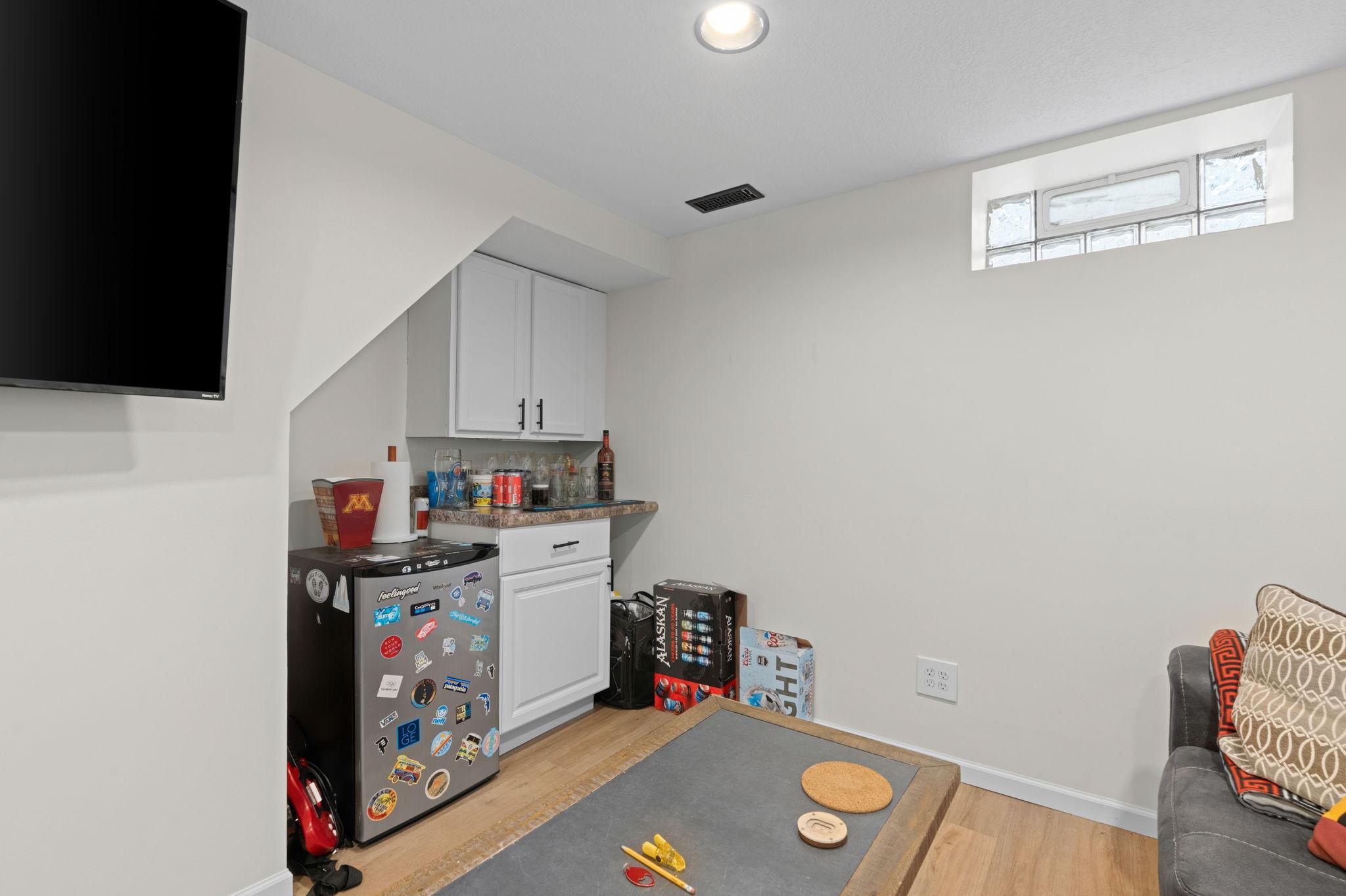 View of Residential at 2627 Mckinley Street, Minneapolis MN 55418, Minneapolis (36 of 43) - Mike Wilen | Minnesota Team Real Estate