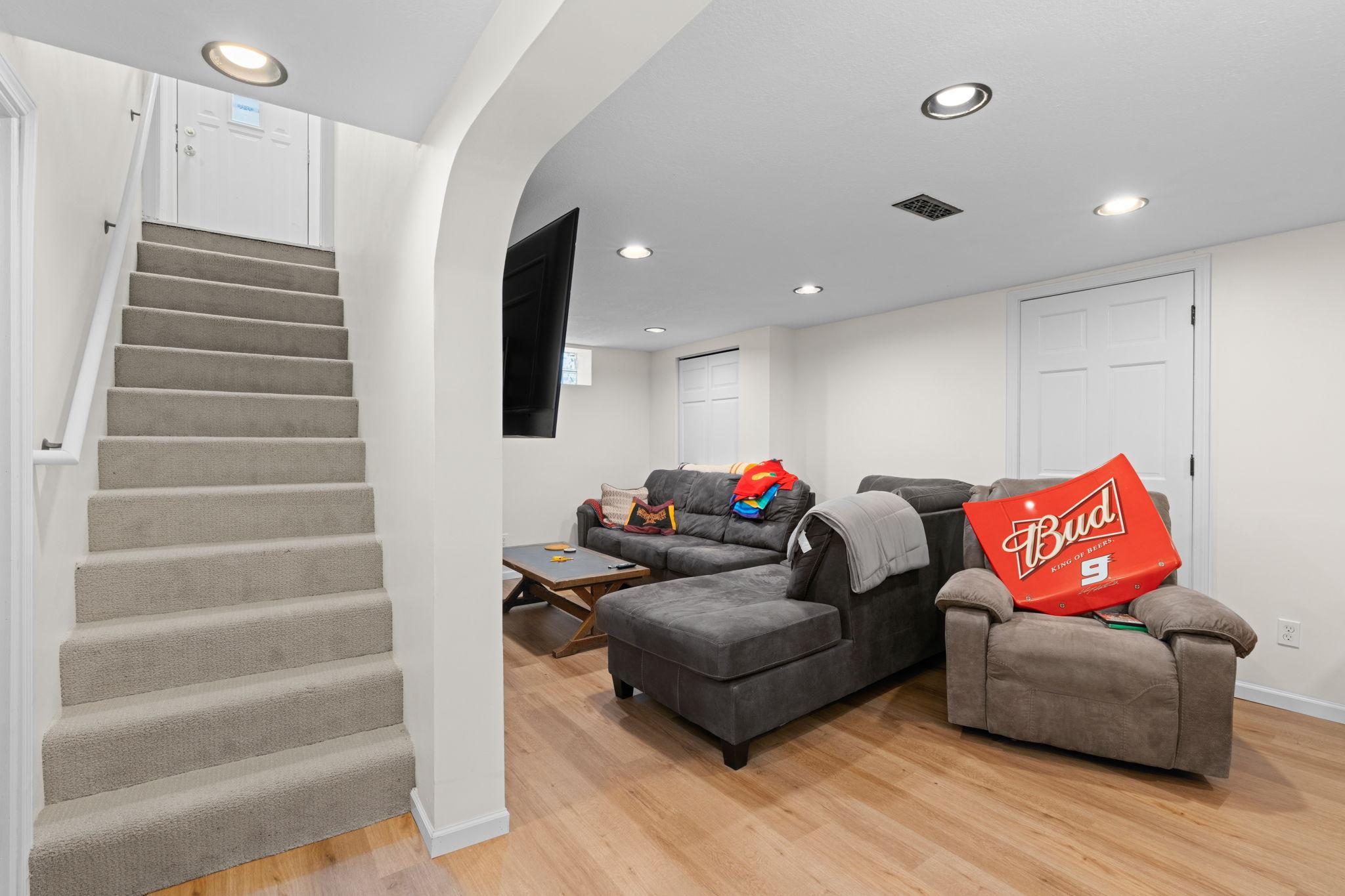 View of Residential at 2627 Mckinley Street, Minneapolis MN 55418, Minneapolis (31 of 43) - Mike Wilen | Minnesota Team Real Estate