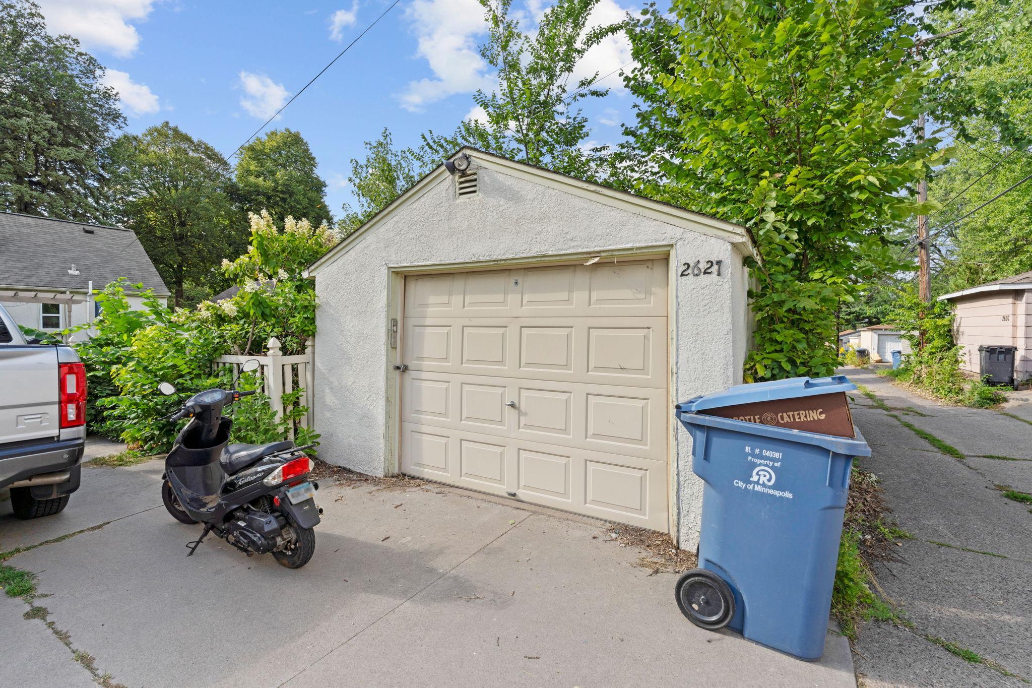 View of Residential at 2627 Mckinley Street, Minneapolis MN 55418, Minneapolis (13 of 43) - Mike Wilen | Minnesota Team Real Estate