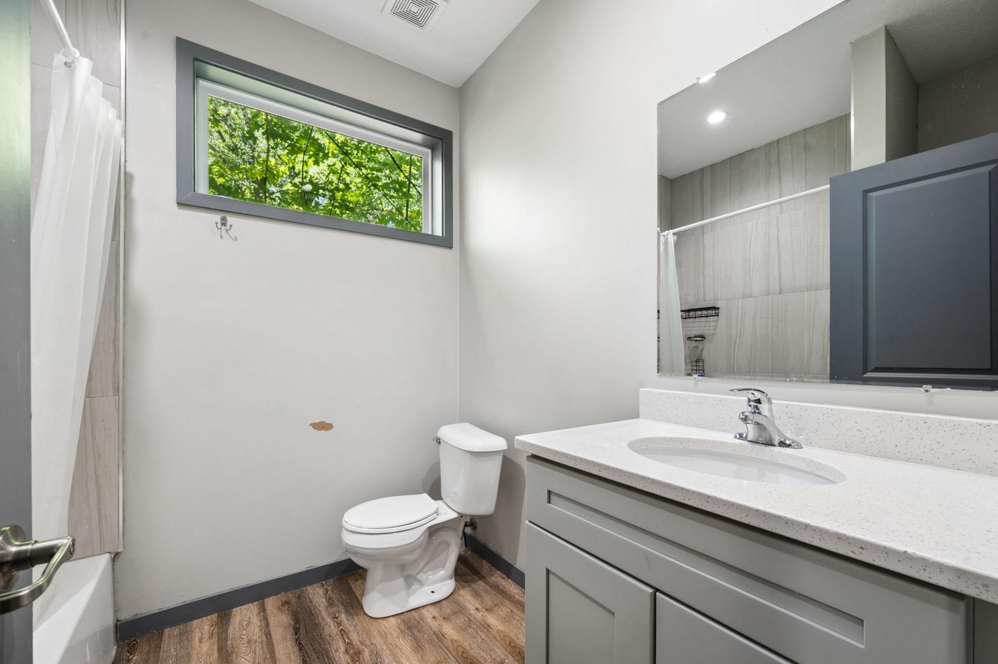 View of Residential Income at 211 Belvidere Street, Saint Paul MN 55107, Saint Paul (4 of 19) - Mike Wilen | Minnesota Team Real Estate