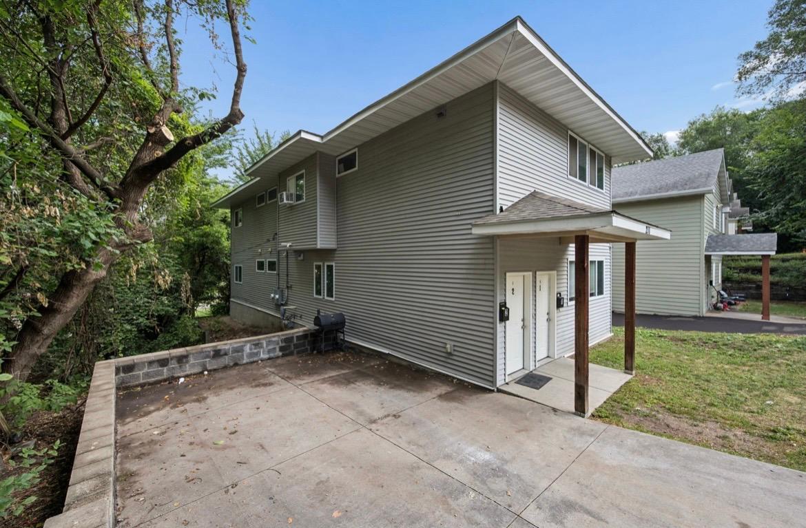 View of Residential Income at 211 Belvidere Street, Saint Paul MN 55107, Saint Paul (19 of 19) - Mike Wilen | Minnesota Team Real Estate