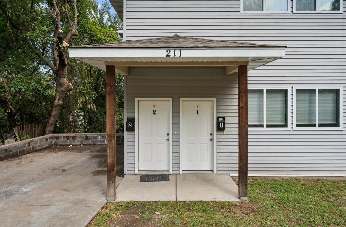 View of Residential Income at 211 Belvidere Street, Saint Paul MN 55107, Saint Paul (18 of 19) - Mike Wilen | Minnesota Team Real Estate