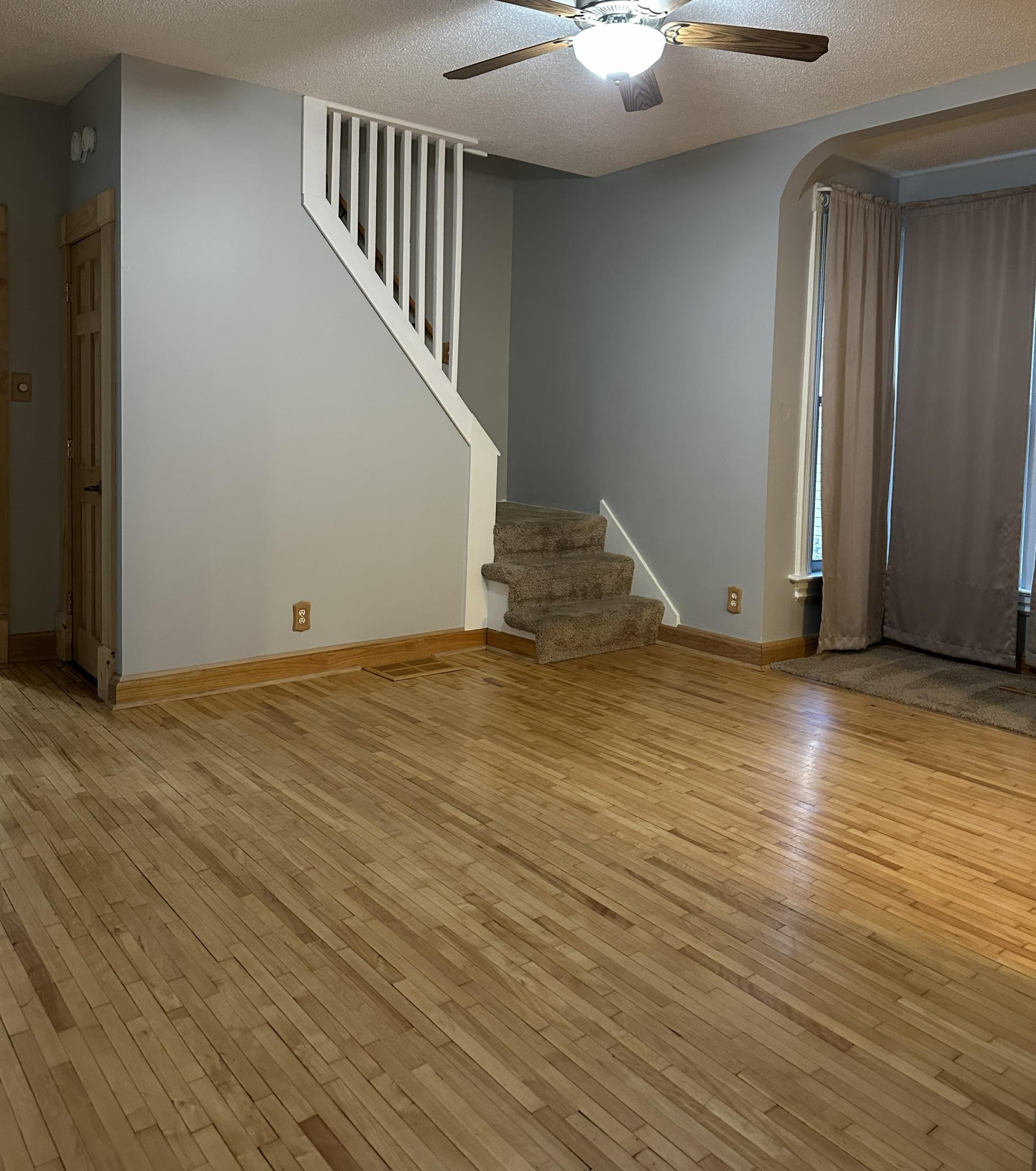 View of Residential at 823 Juno Avenue, Saint Paul MN 55102, Saint Paul (6 of 21) - Mike Wilen | Minnesota Team Real Estate