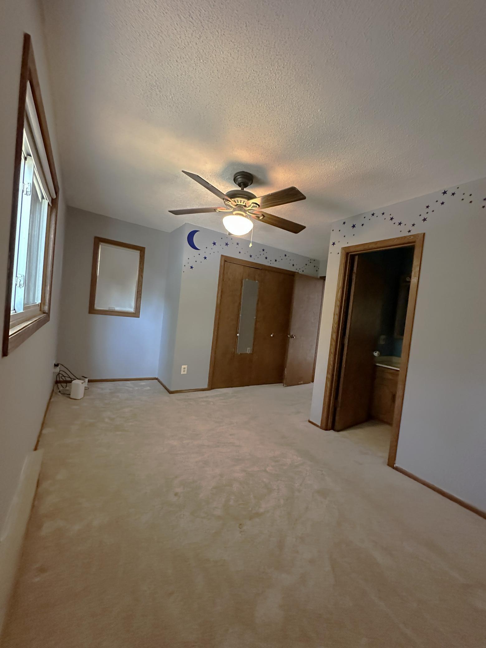 View of Residential at 823 Juno Avenue, Saint Paul MN 55102, Saint Paul (11 of 21) - Mike Wilen | Minnesota Team Real Estate