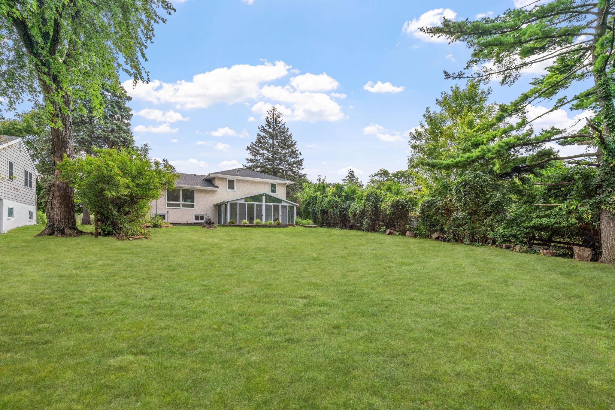 View of Residential at 1025 Colby Street, Saint Paul MN 55116, Saint Paul (2 of 32) - Mike Wilen | Minnesota Team Real Estate