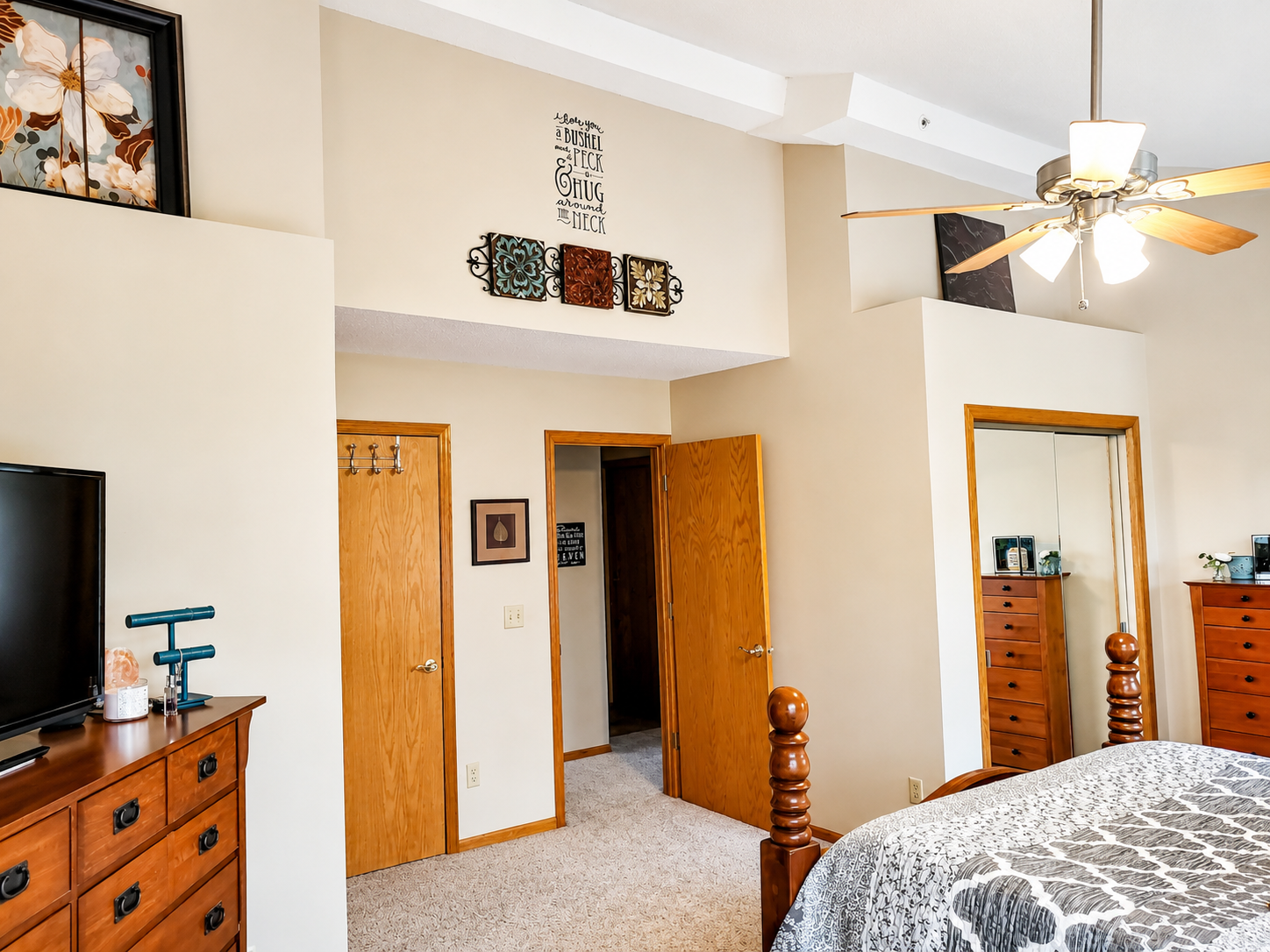 View of Residential at 3823 Minnesota Lane, Plymouth MN 55446, Plymouth (7 of 23) - Mike Wilen | Minnesota Team Real Estate