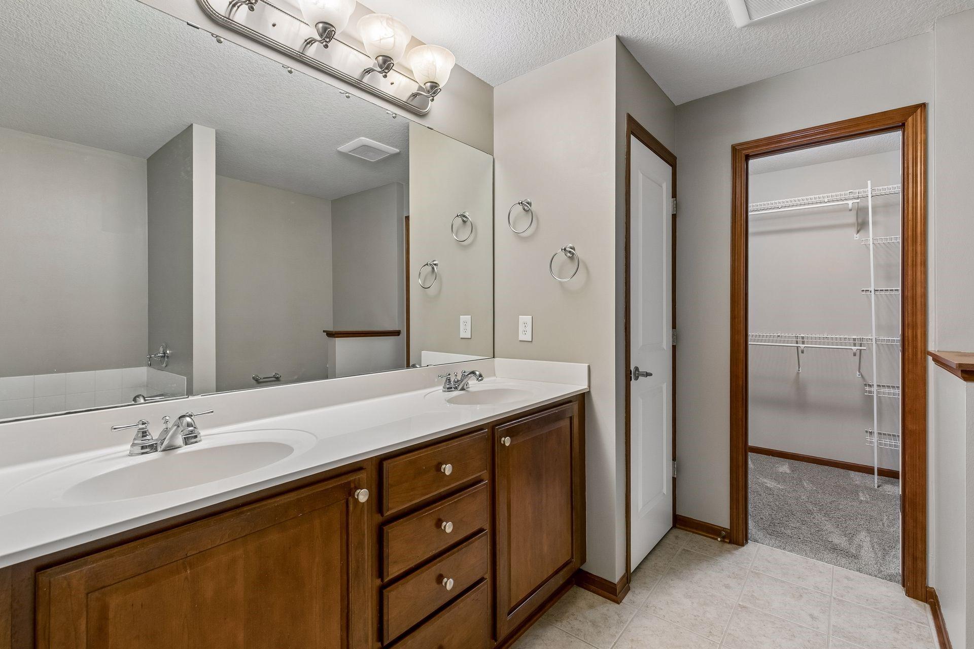 View of Residential at 2107 Cedar Grove Trail #104, Eagan MN 55122, Eagan (27 of 32) - Mike Wilen | Minnesota Team Real Estate