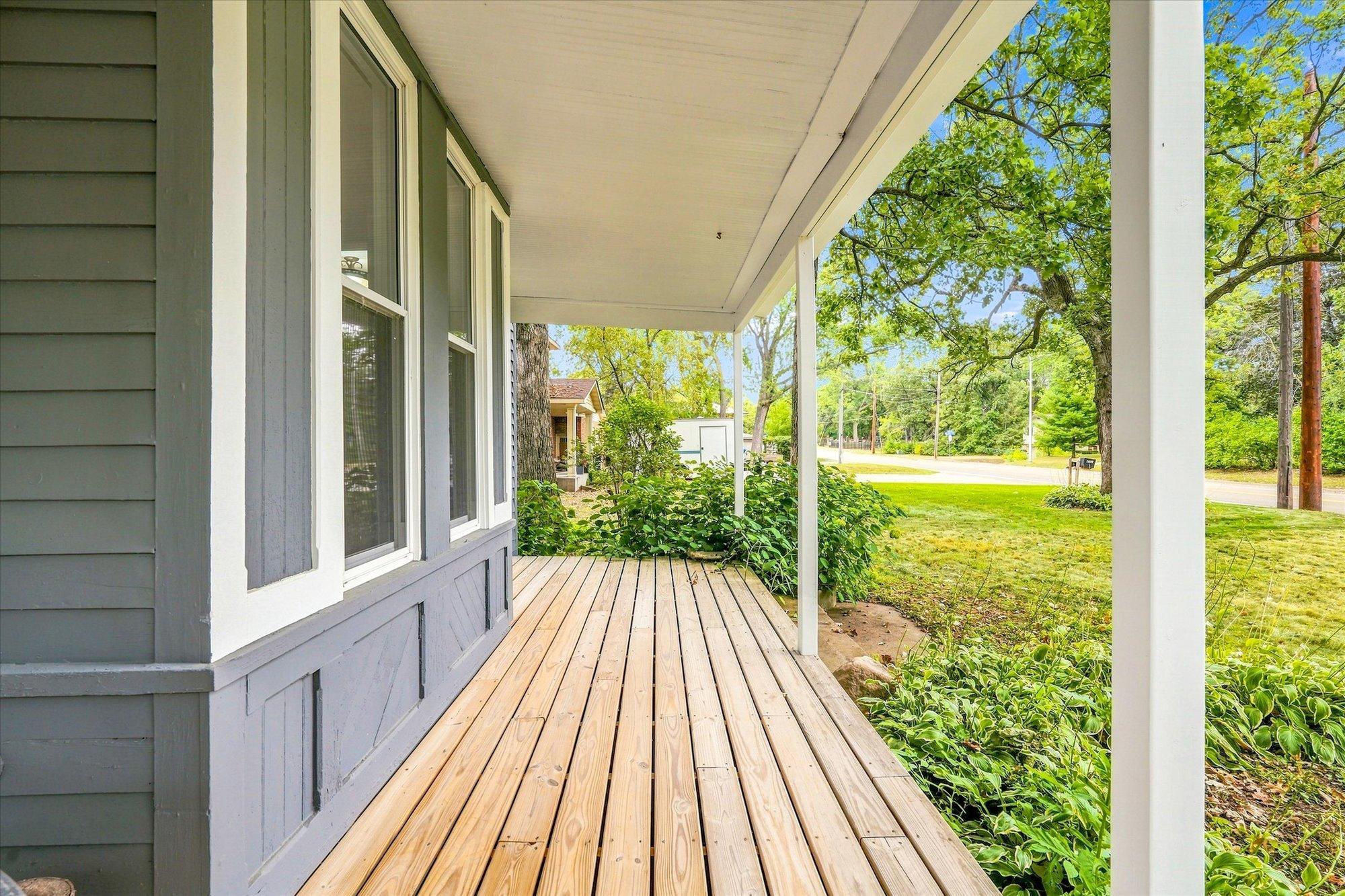 View of Residential at 2819 Helen Street, North Saint Paul MN 55109, North Saint Paul (6 of 57) - Mike Wilen | Minnesota Team Real Estate