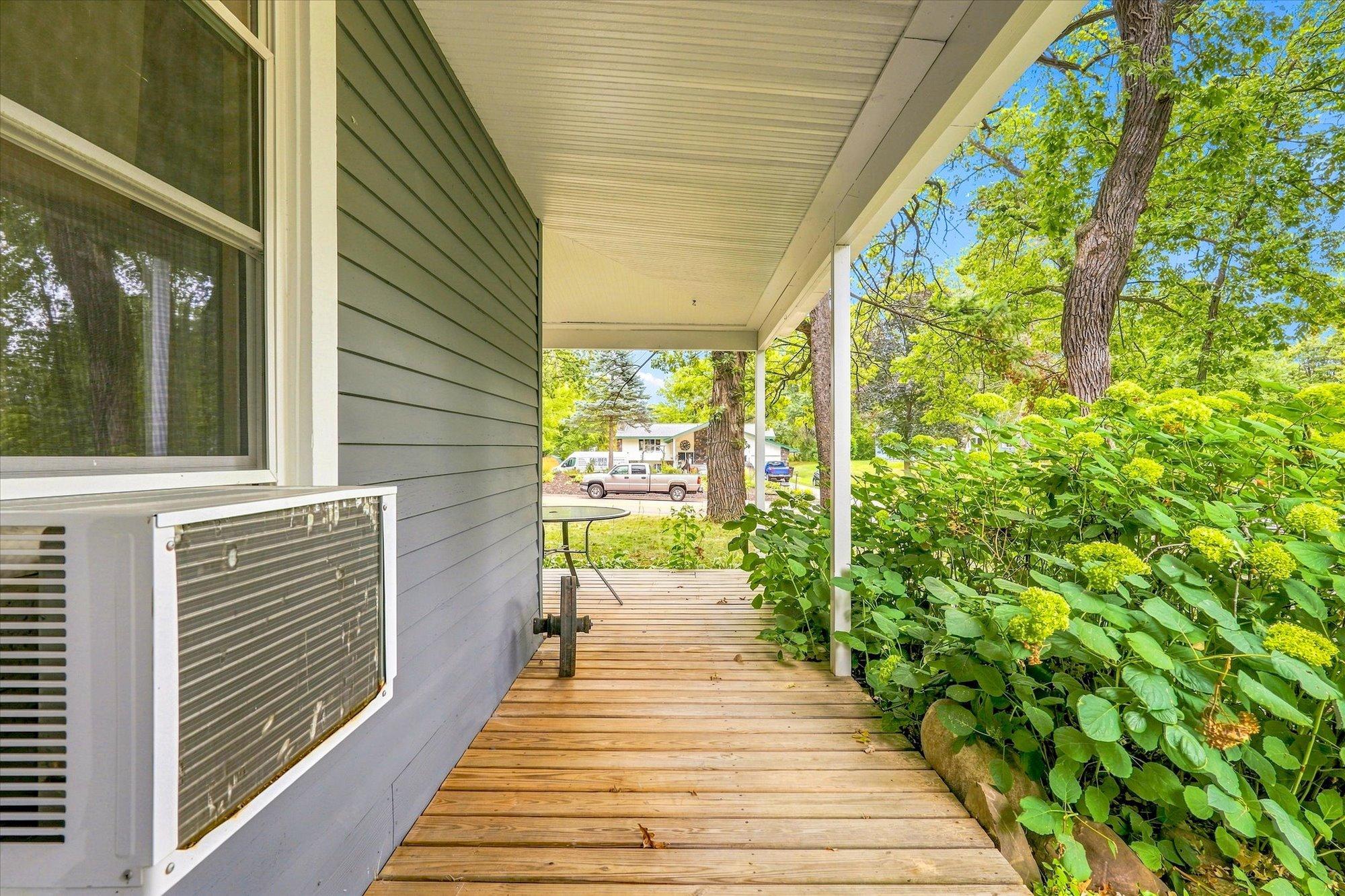 View of Residential at 2819 Helen Street, North Saint Paul MN 55109, North Saint Paul (16 of 57) - Mike Wilen | Minnesota Team Real Estate
