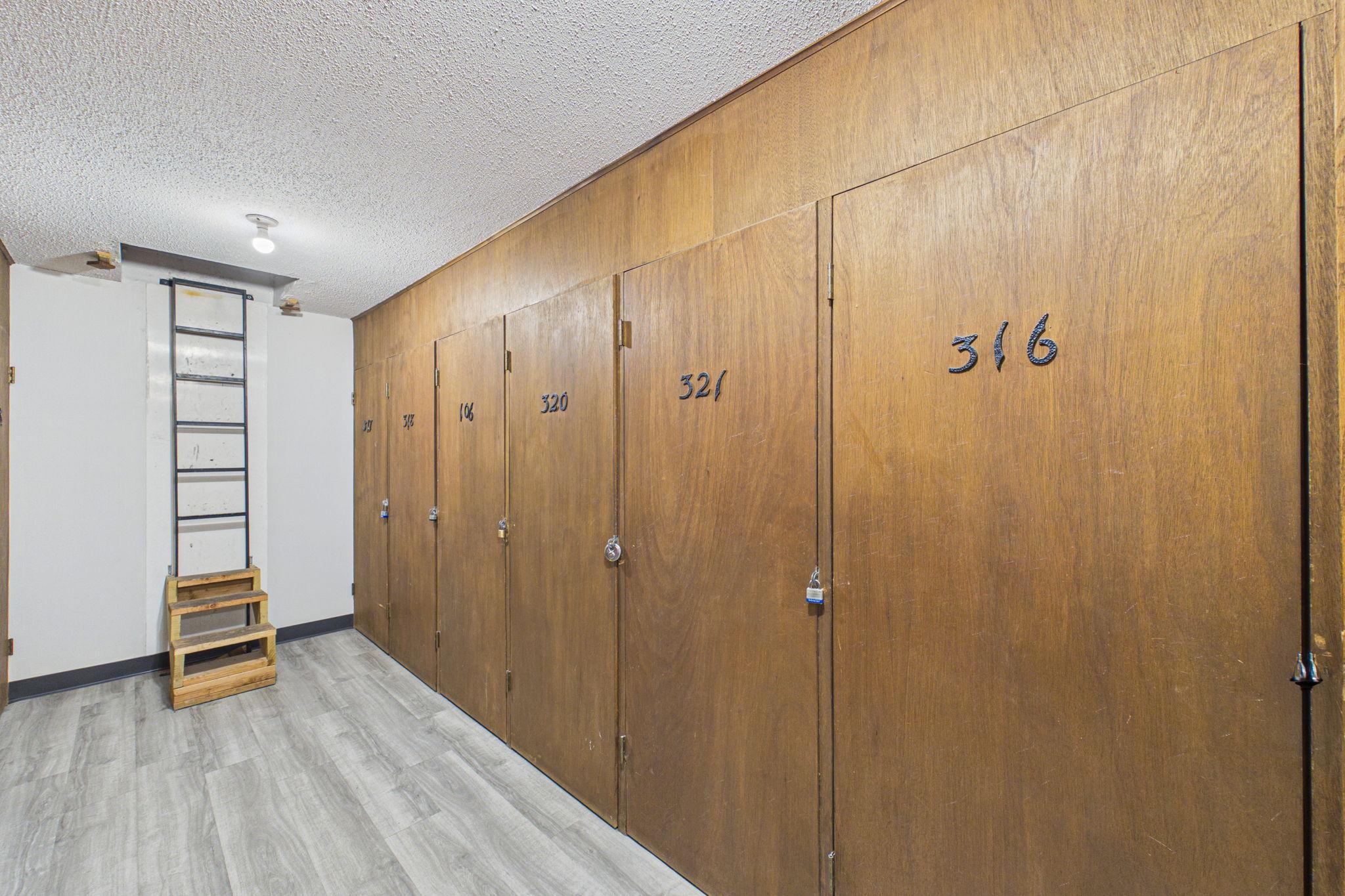 View of Residential at 2200 Nevada Avenue #321, Saint Louis Park MN 55426, Saint Louis Park (17 of 21) - Mike Wilen | Minnesota Team Real Estate