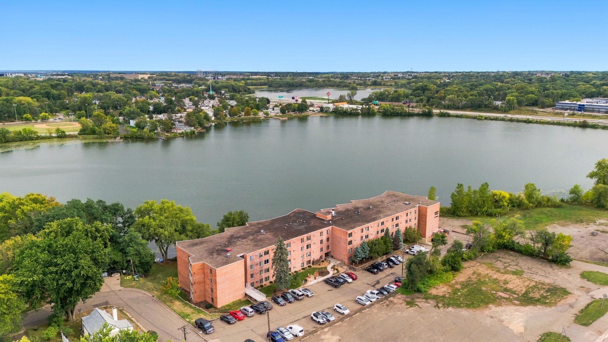 View of Residential at 329 Geneva Avenue #117, Oakdale MN 55128, Oakdale (22 of 32) - Mike Wilen | Minnesota Team Real Estate