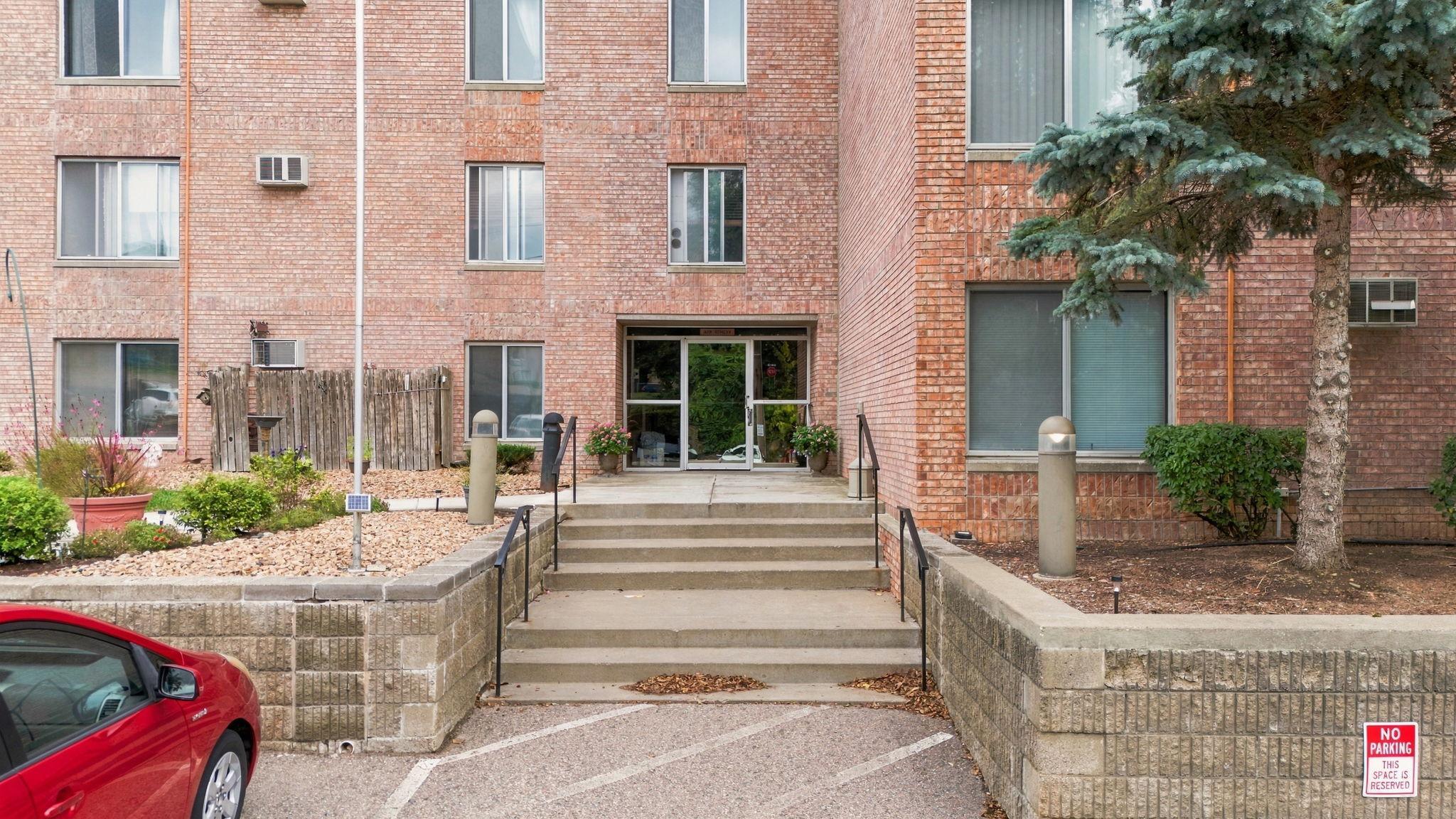 View of Residential at 329 Geneva Avenue #117, Oakdale MN 55128, Oakdale (3 of 32) - Mike Wilen | Minnesota Team Real Estate