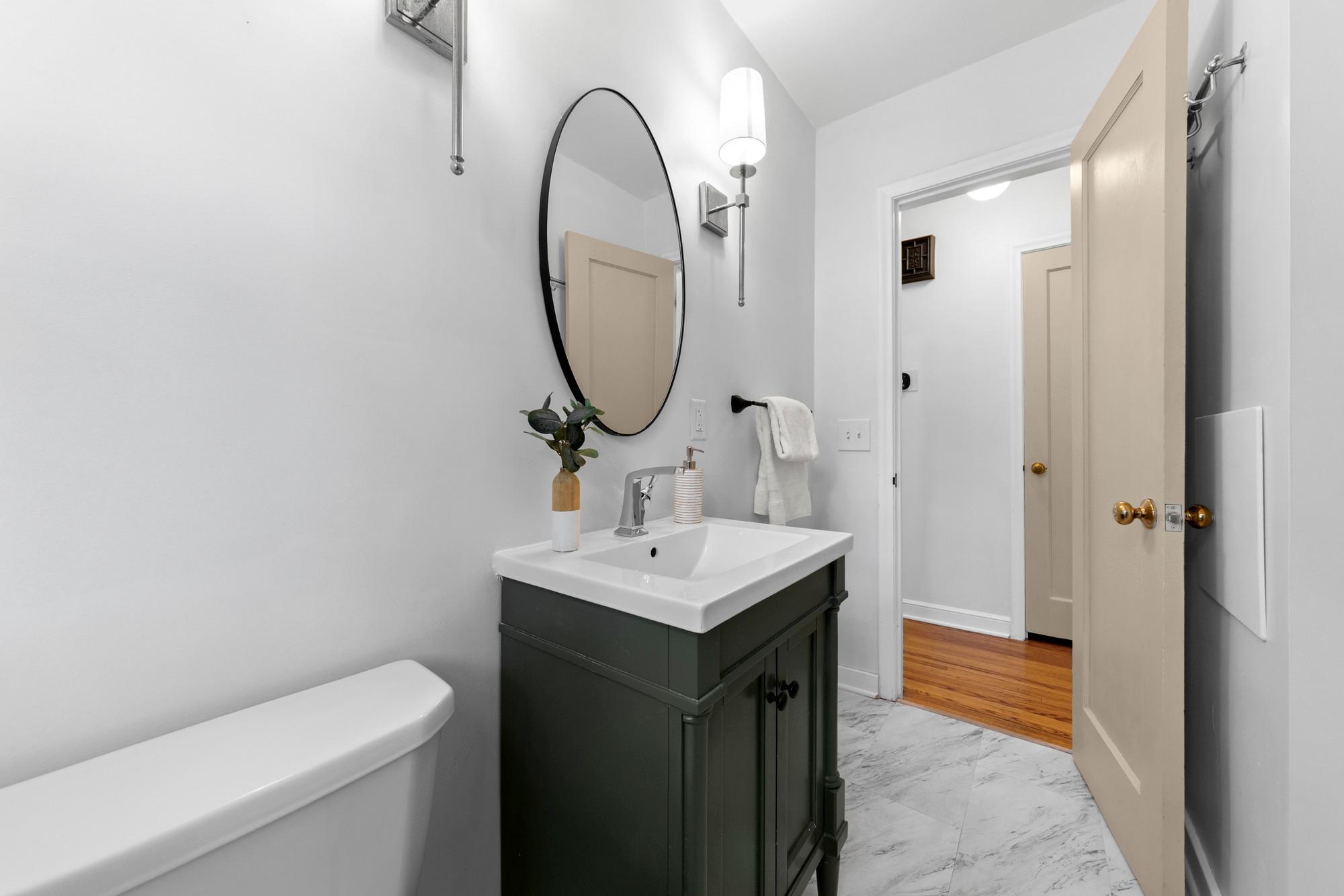 View of Residential at 2729 Hampshire Avenue, Saint Louis Park MN 55426, Saint Louis Park (10 of 26) - Mike Wilen | Minnesota Team Real Estate