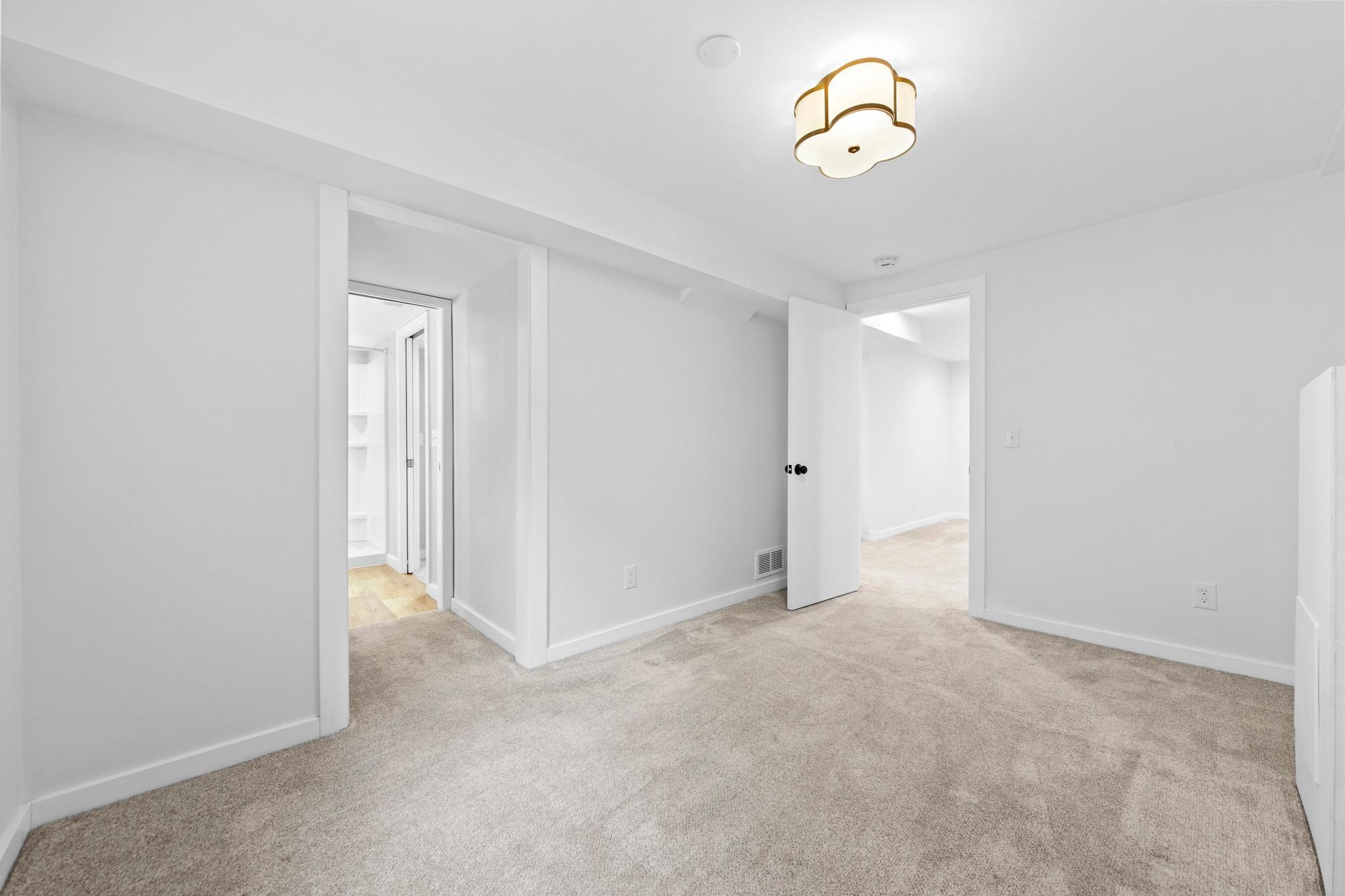 View of Residential at 2729 Hampshire Avenue, Saint Louis Park MN 55426, Saint Louis Park (17 of 26) - Mike Wilen | Minnesota Team Real Estate