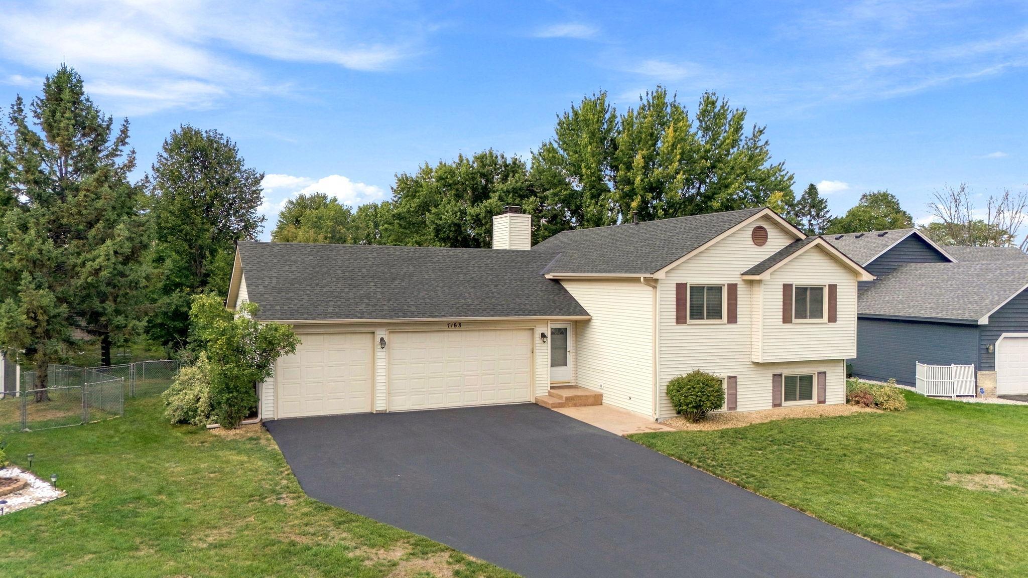 View of Residential at 7163 158th Street, Apple Valley MN 55124, Apple Valley (43 of 46) - Mike Wilen | Minnesota Team Real Estate
