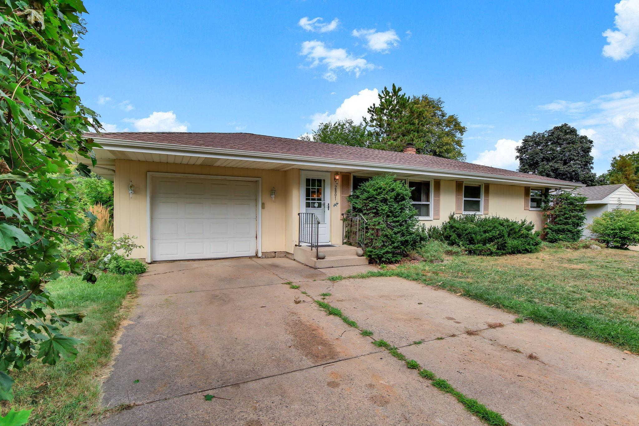 View of Residential at 2801 Galtier Street, Roseville MN 55113, Roseville (3 of 37) - Mike Wilen | Minnesota Team Real Estate