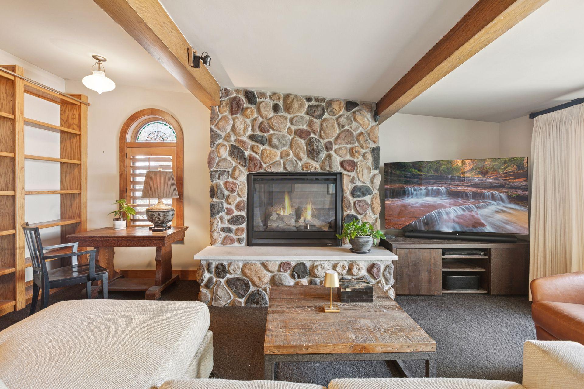View of Residential at 440 Arm Drive, Orono MN 55364, Orono (41 of 64) - Mike Wilen | Minnesota Team Real Estate