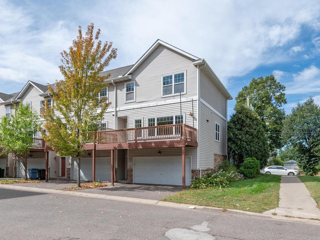View of Residential at 1811 3rd Street, Minneapolis MN 55418, Minneapolis (37 of 38) - Mike Wilen | Minnesota Team Real Estate