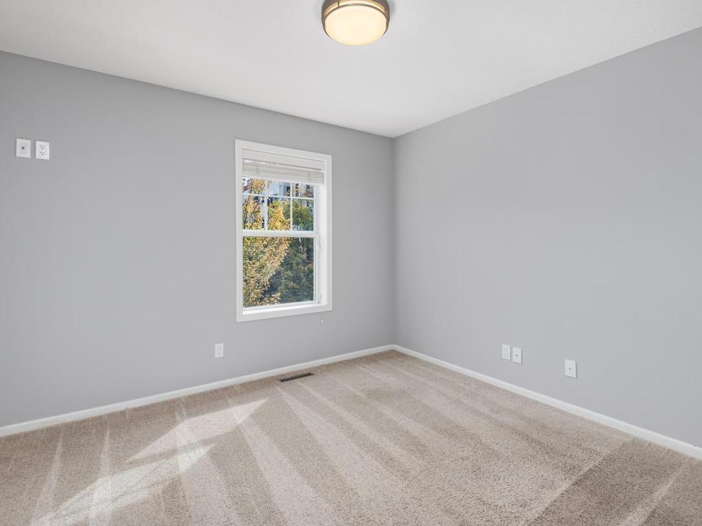 View of Residential at 1811 3rd Street, Minneapolis MN 55418, Minneapolis (26 of 38) - Mike Wilen | Minnesota Team Real Estate