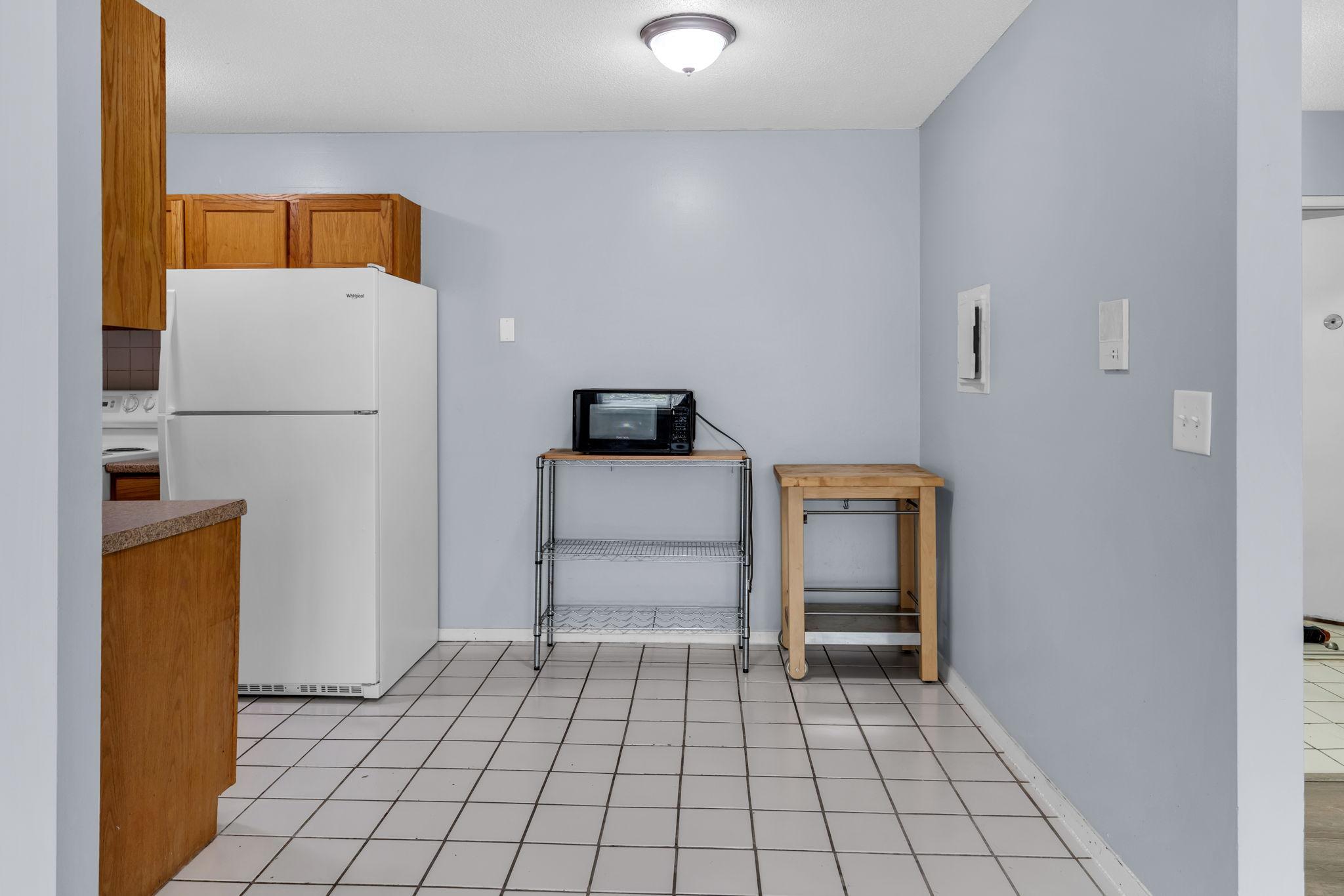View of Residential at 2616 Harriet Avenue #104, Minneapolis MN 55408, Minneapolis (7 of 21) - Mike Wilen | Minnesota Team Real Estate